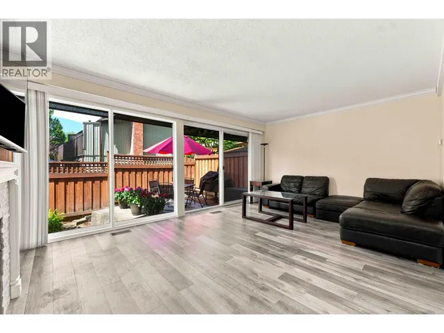 3023 CENTAURUS DRIVE, Burnaby 4