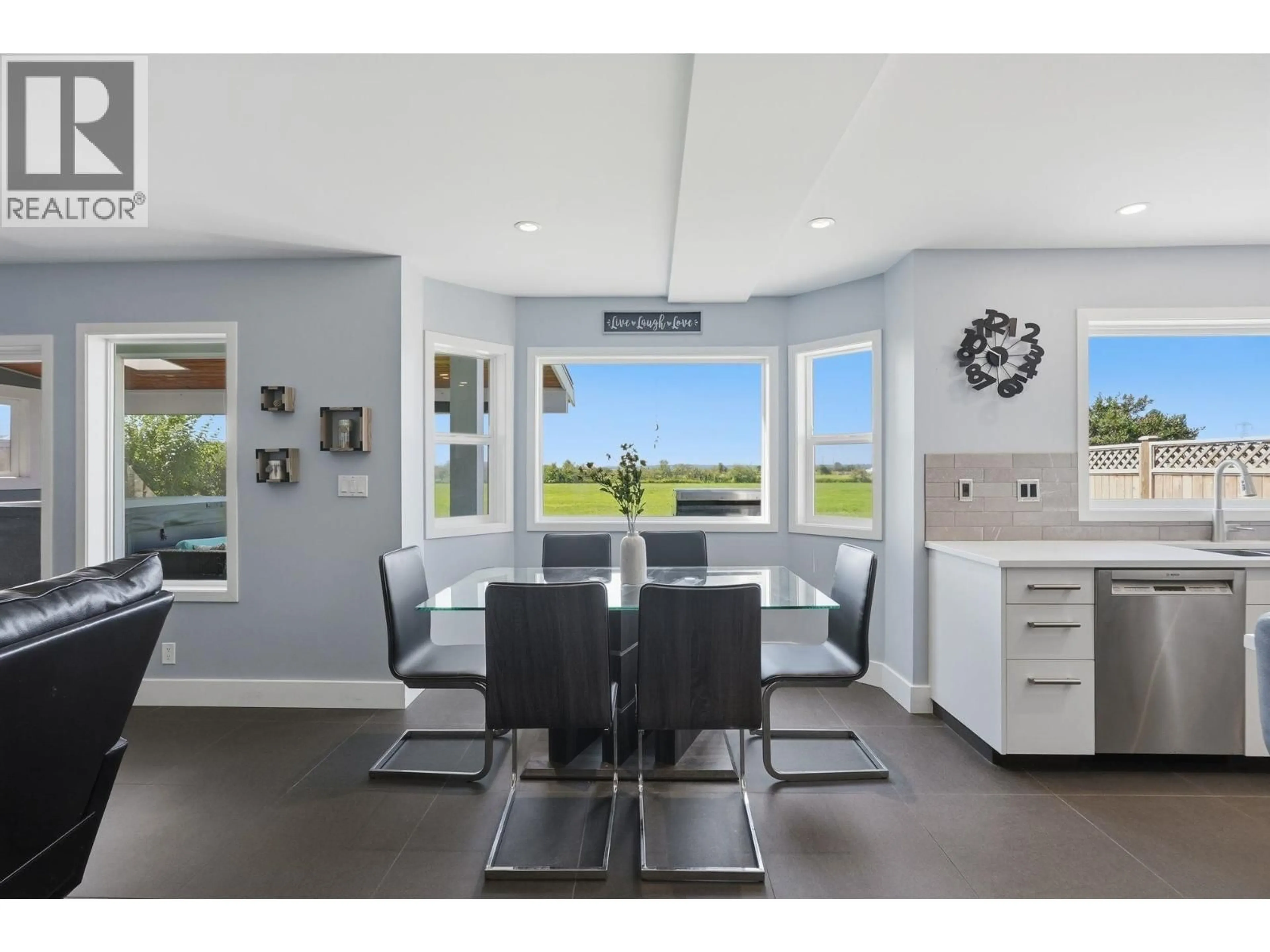 Unknown for 6706 LONDON DRIVE, Delta British Columbia V4K4W7