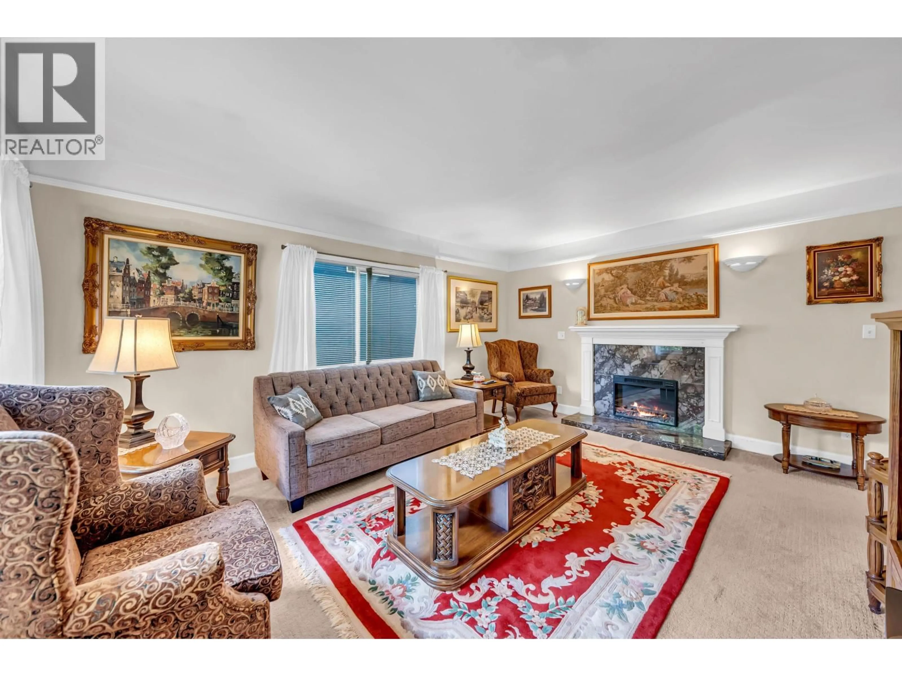 Living room with furniture, unknown for 2474 EAST 5TH AVENUE, Vancouver British Columbia V5M1M5