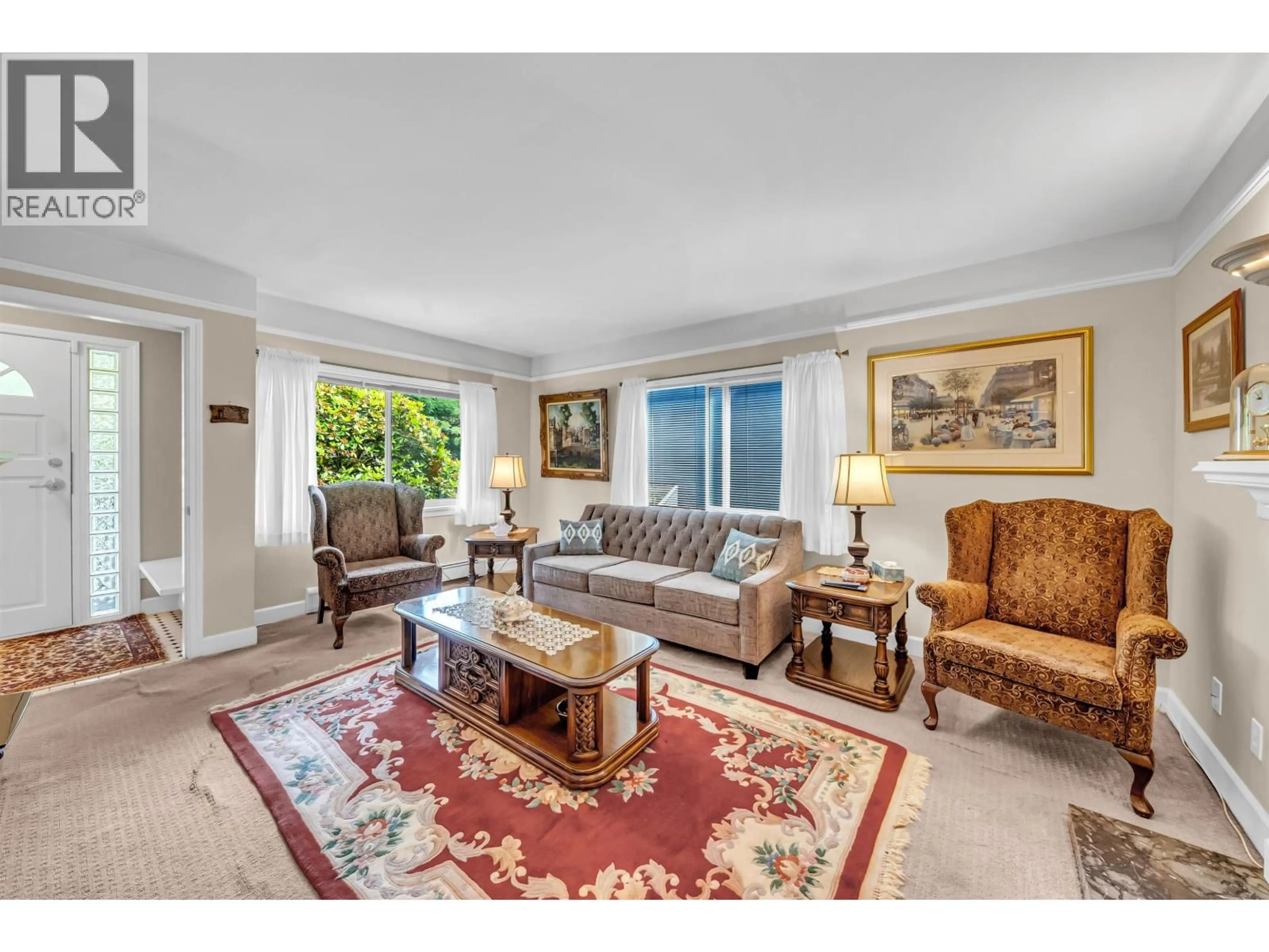 Living room with furniture, unknown for 2474 EAST 5TH AVENUE, Vancouver British Columbia V5M1M5