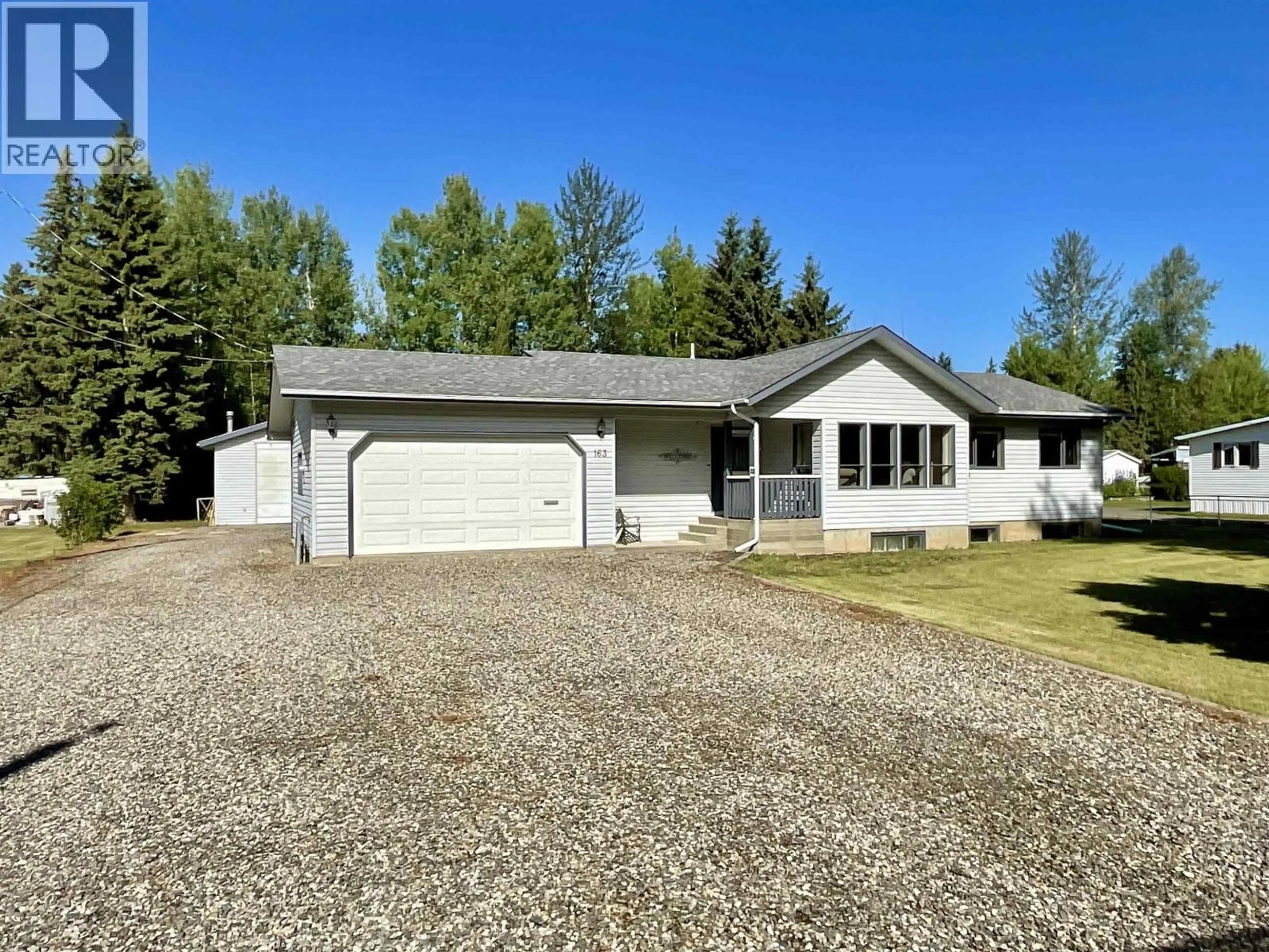 A pic from outside/outdoor area/front of a property/back of a property/a pic from drone, street for 163 WESTLAND ROAD, Quesnel British Columbia V2J4E7