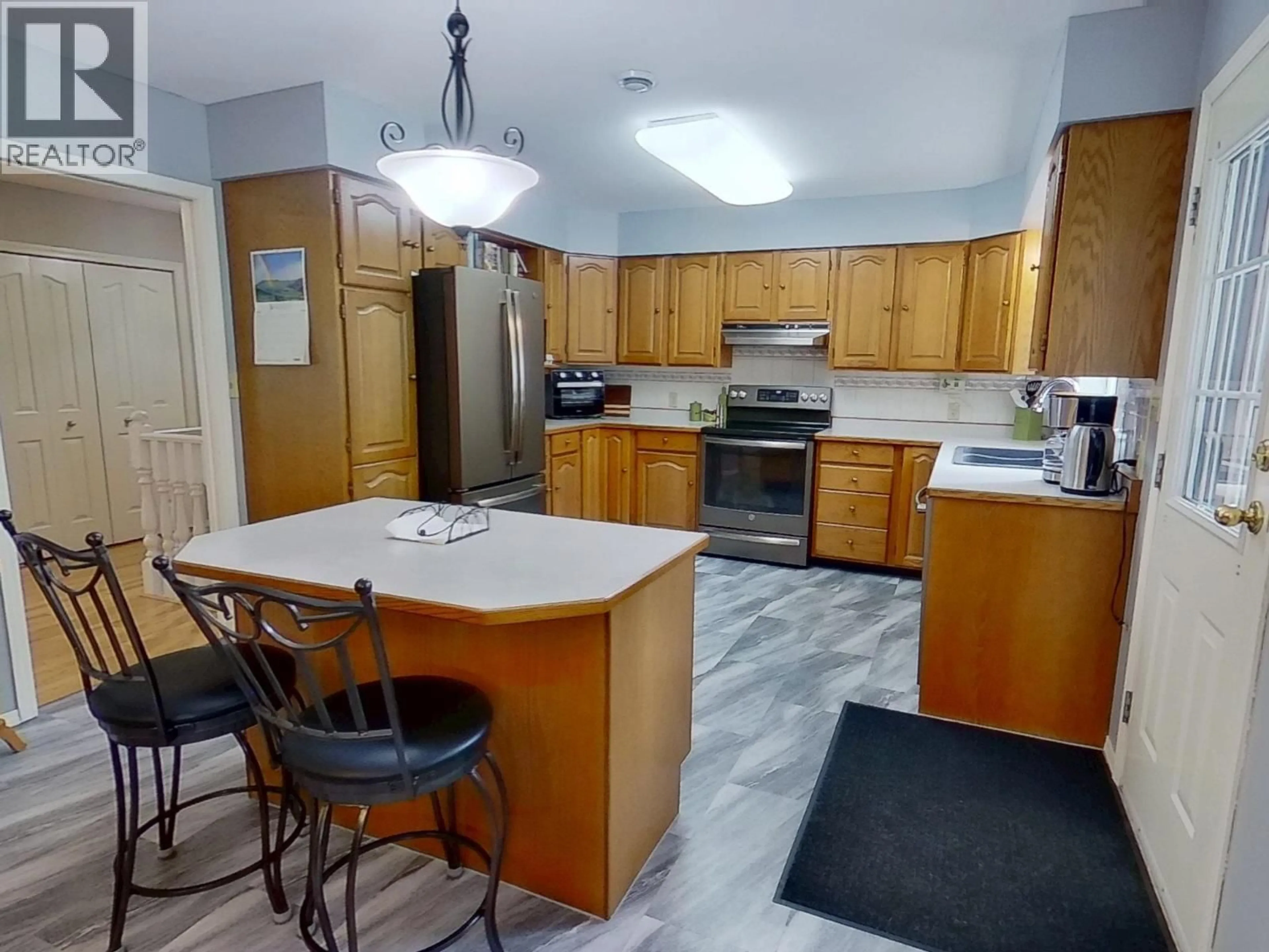 Standard kitchen, unknown for 163 WESTLAND ROAD, Quesnel British Columbia V2J4E7