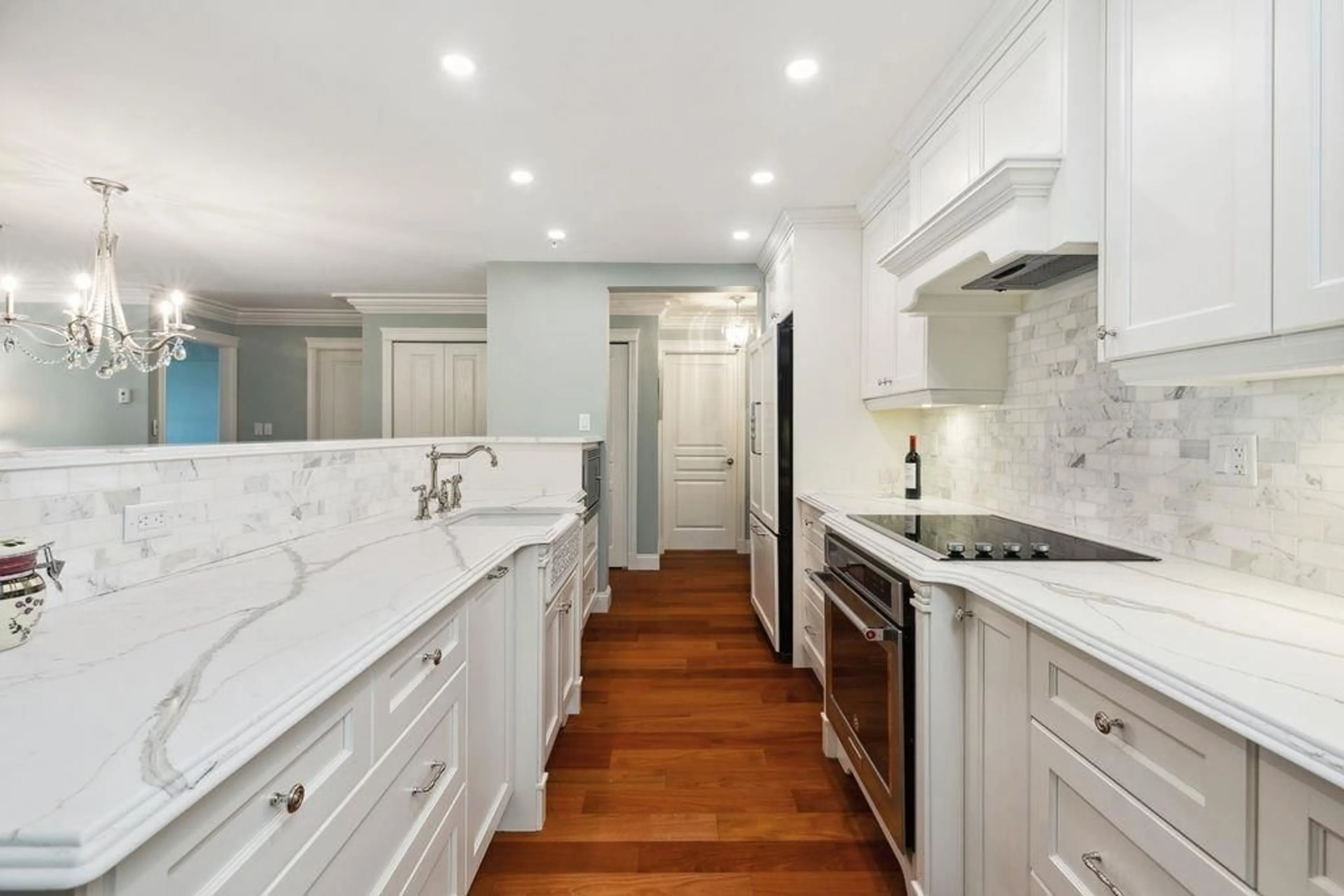 Unknown for 220 - 15210 PACIFIC AVENUE, White Rock British Columbia V4B5L2