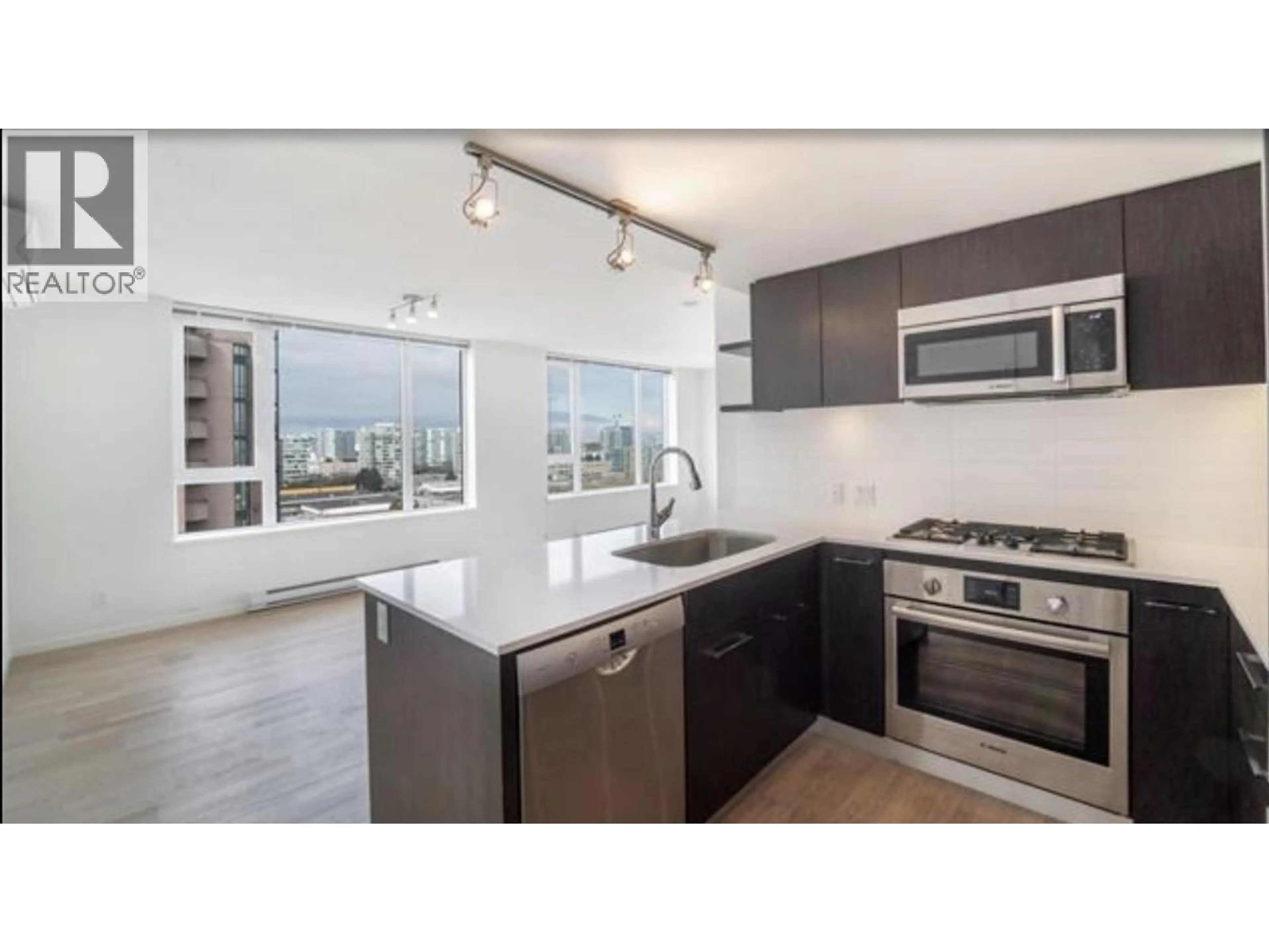 Standard kitchen, unknown for 1306 - 7788 ACKROYD ROAD, Richmond British Columbia V6X0M8