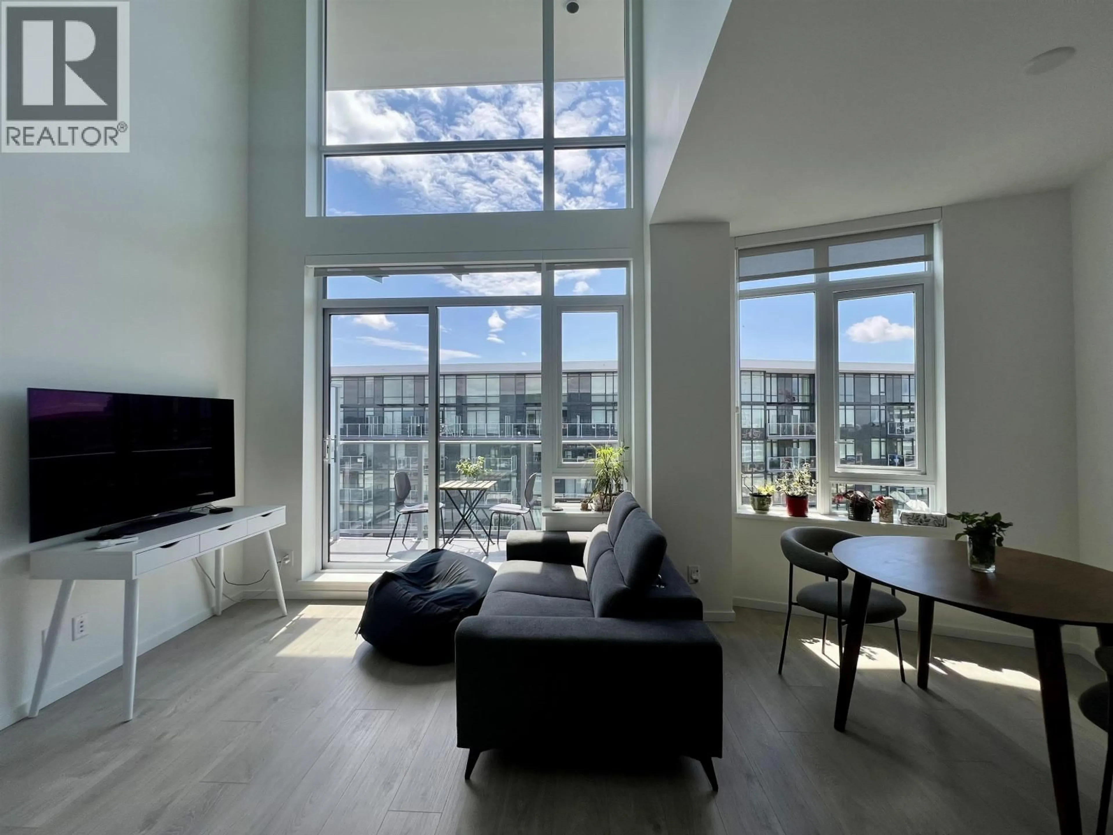 Living room with furniture, unknown for 1310 - 6300 MINORU BOULEVARD, Richmond British Columbia V6Y0N1