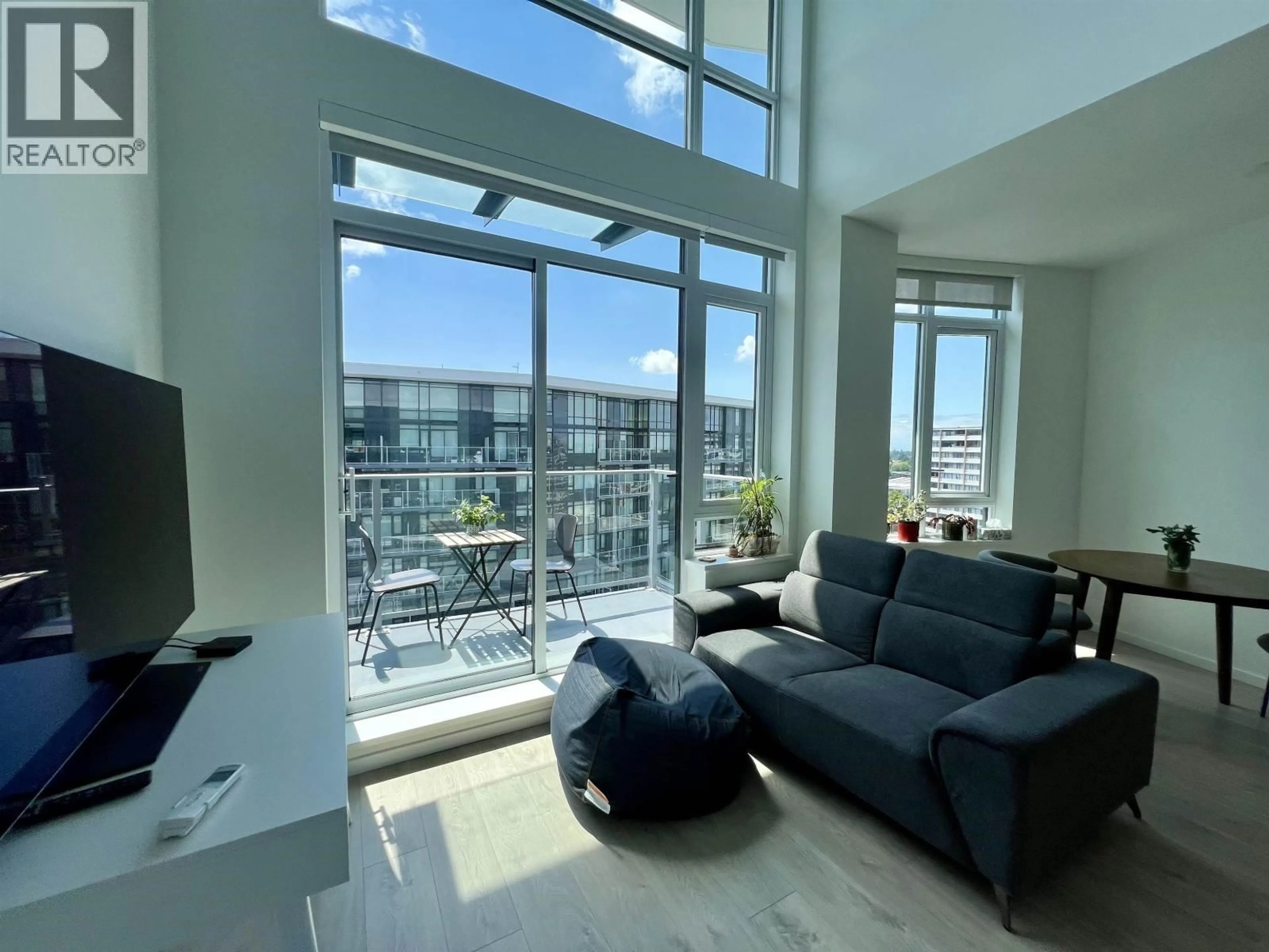 Living room with furniture, unknown for 1310 - 6300 MINORU BOULEVARD, Richmond British Columbia V6Y0N1