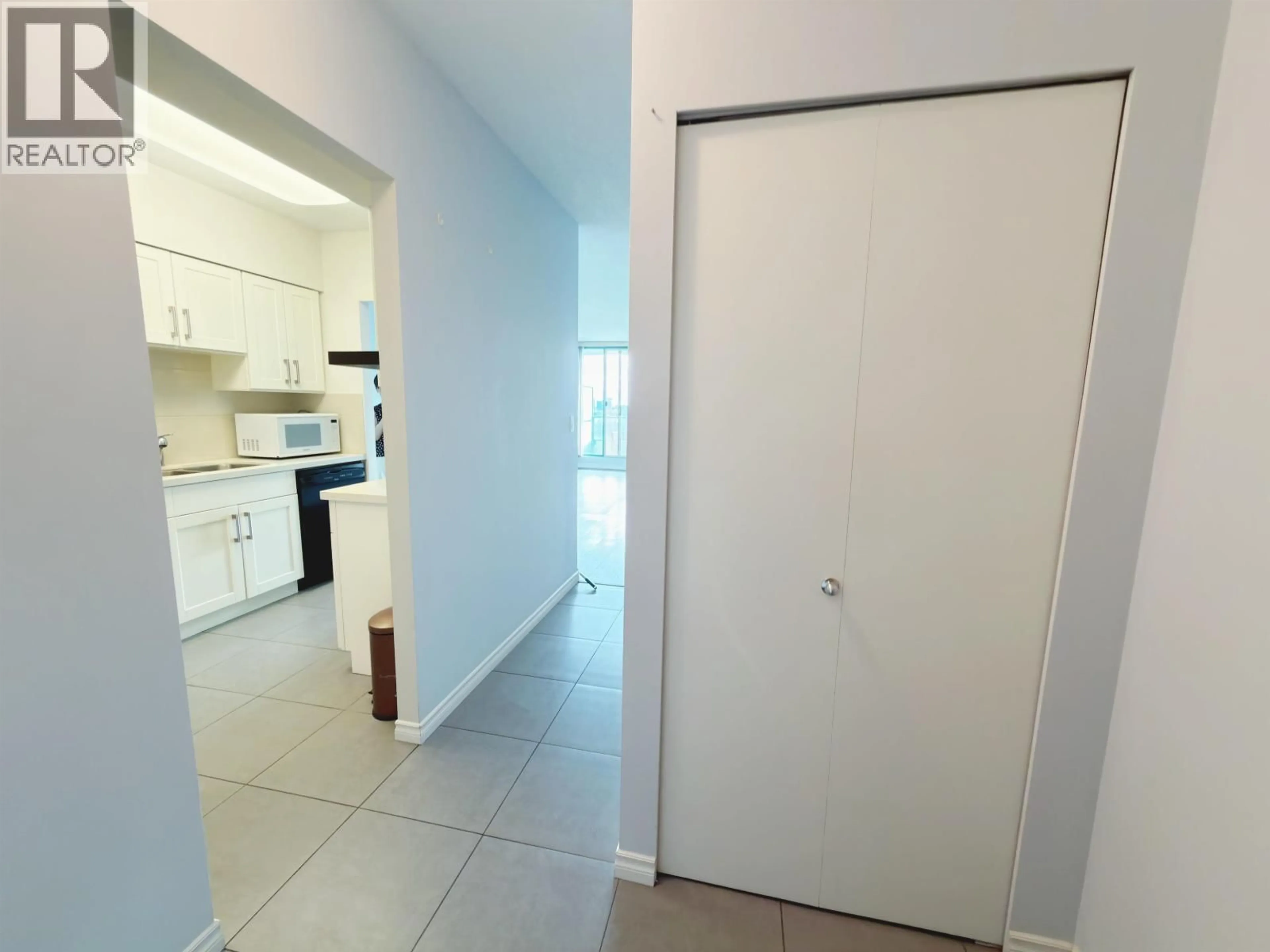A pic of a room for 901 - 8871 LANSDOWNE ROAD, Richmond British Columbia V6X3X8