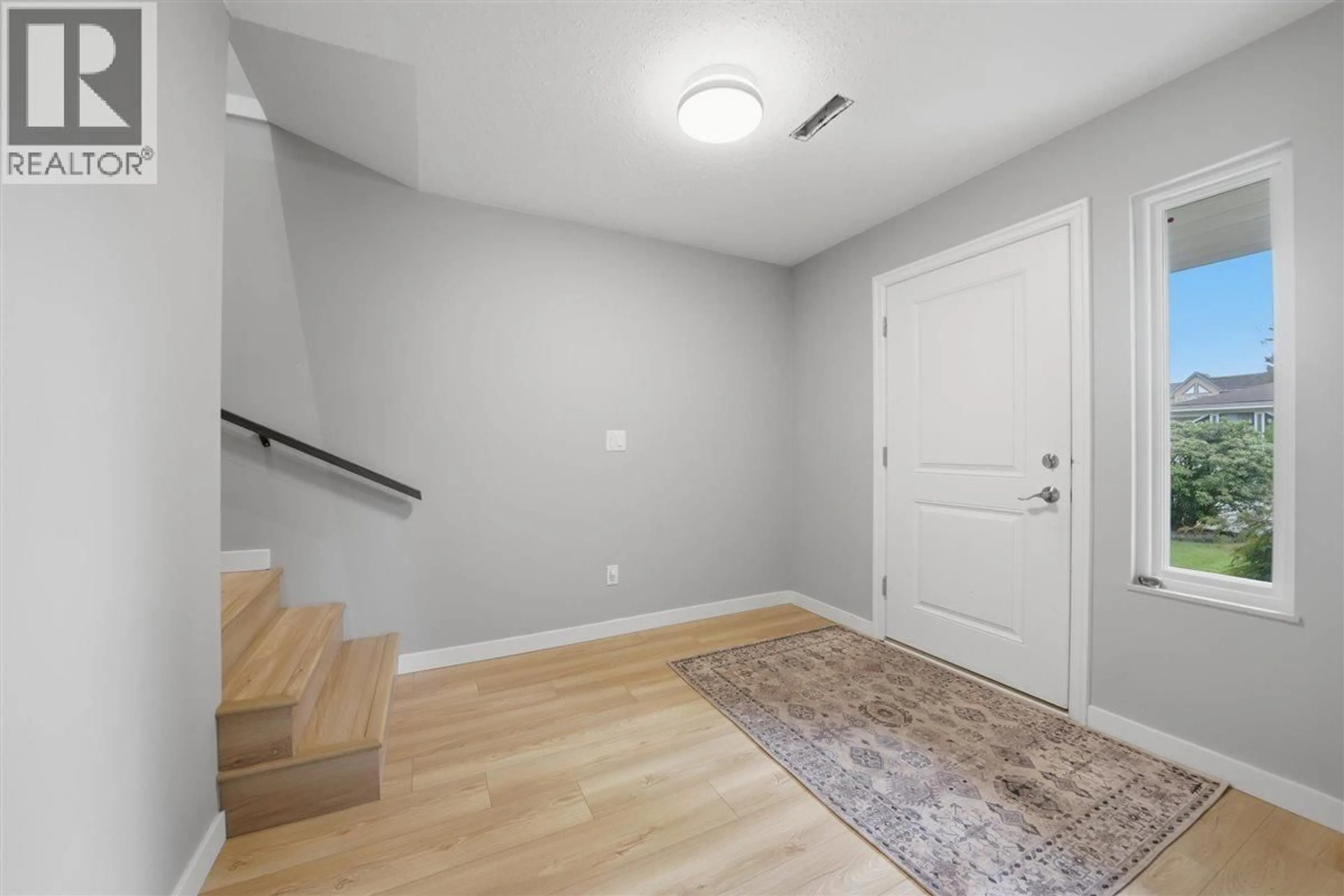 Unknown for 2270 IRVINE AVENUE, Port Coquitlam British Columbia V3C3H2