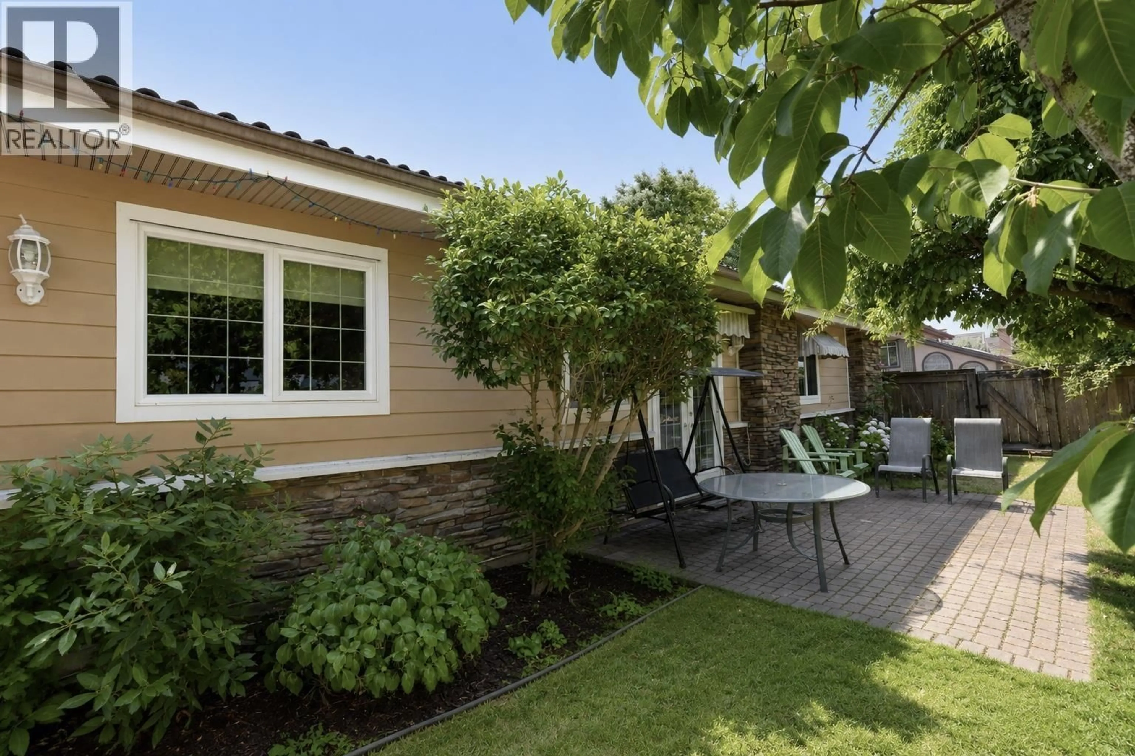 Patio, street for 8040 FAIRBROOK CRESCENT, Richmond British Columbia V7C1Y9