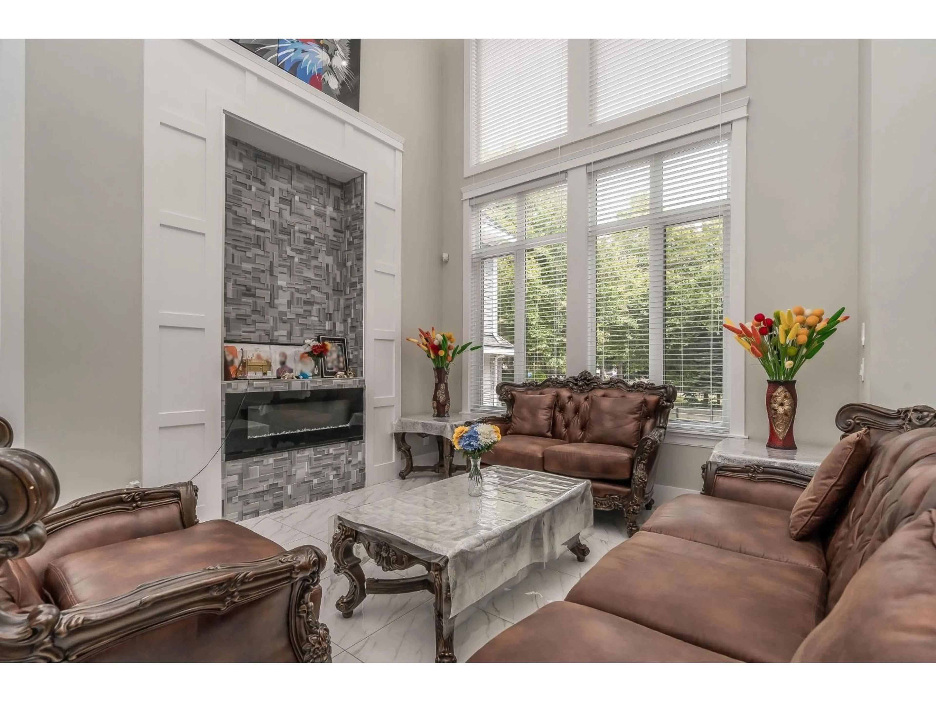 Living room with furniture, ceramic/tile floor for 9021 BEN NEVIS CRESCENT, Surrey British Columbia V3V6K6