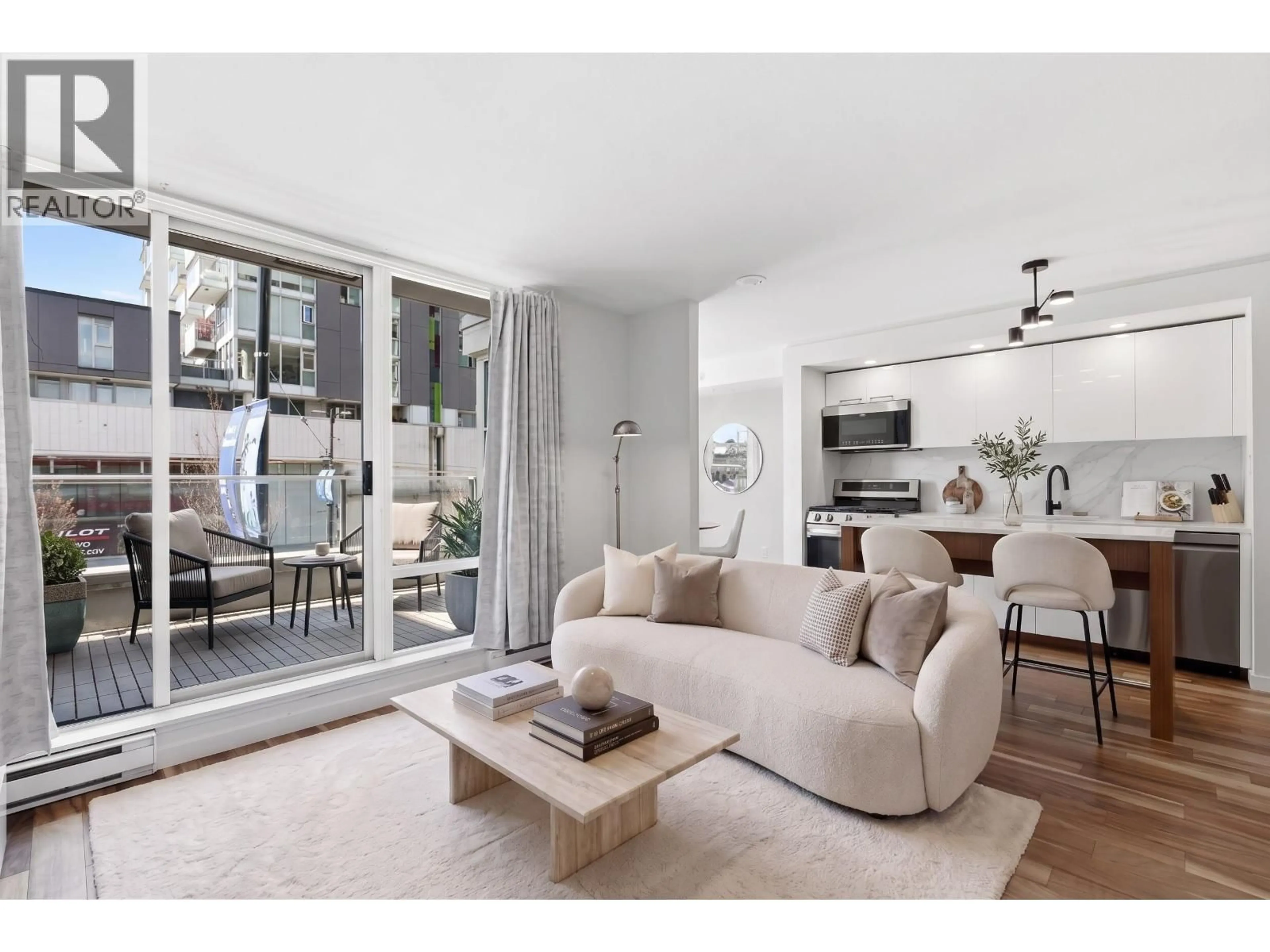 Living room with furniture, unknown for 312 - 328 11TH AVENUE, Vancouver British Columbia V5T4W1