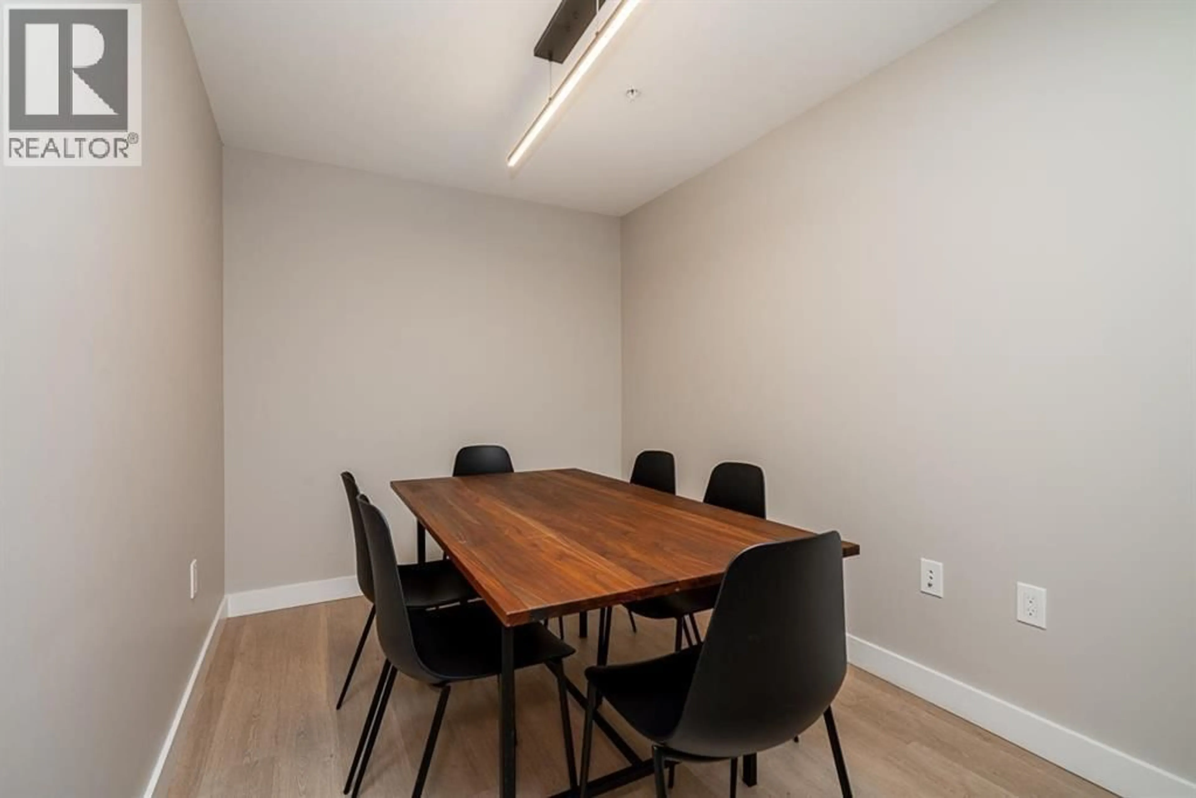 A pic of a room for 112 - 3038 ST. GEORGE STREET, Port Moody British Columbia V3H0L3