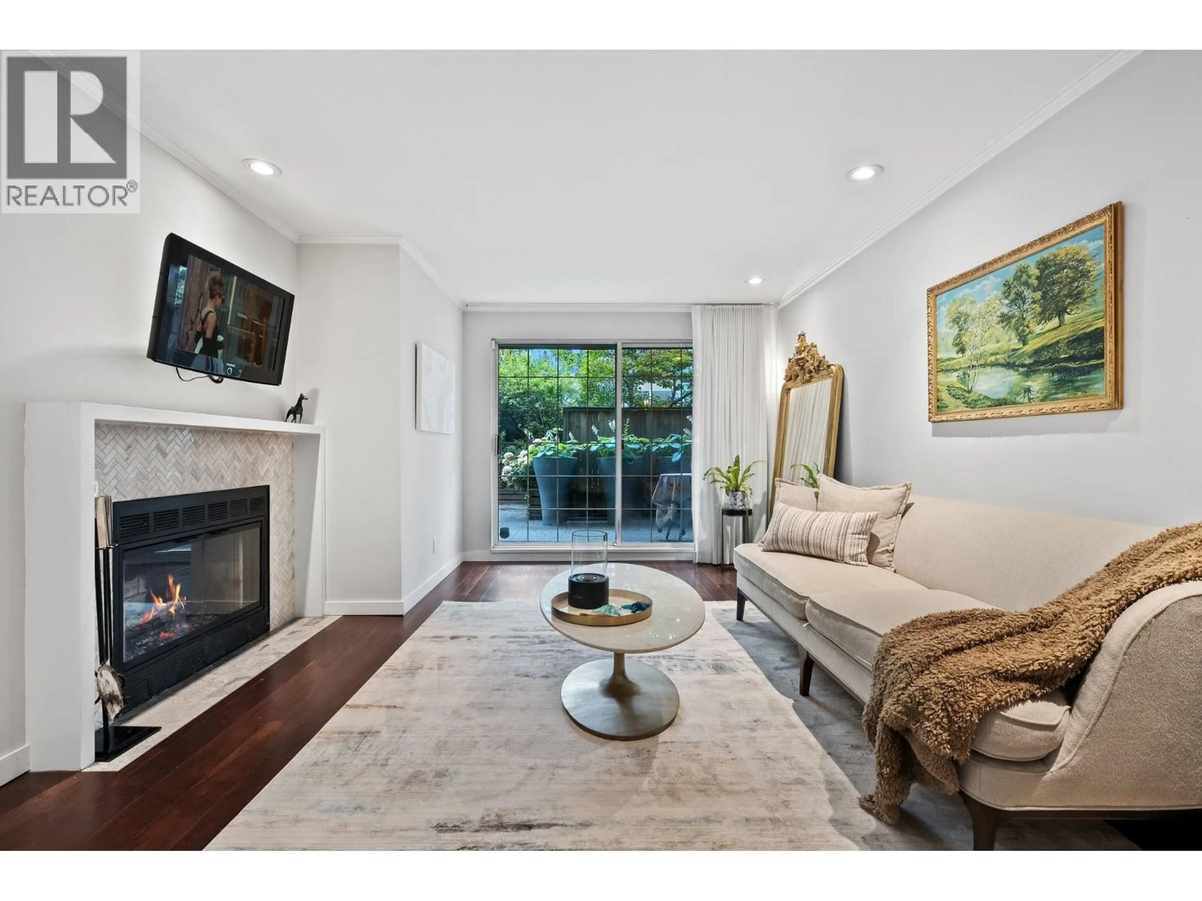 Living room with furniture, unknown for 104 - 925 15TH AVENUE, Vancouver British Columbia V5Z1S1