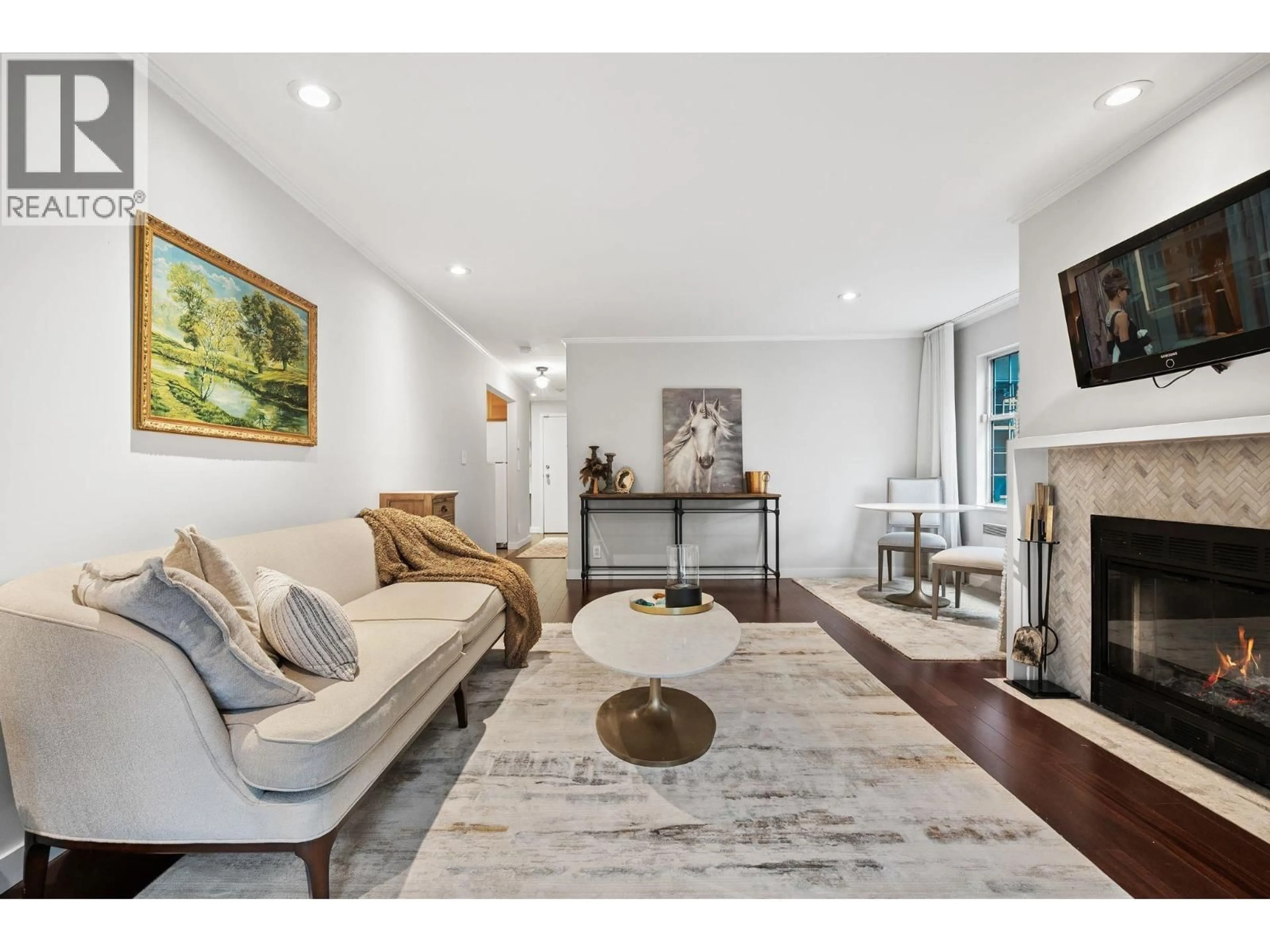 Living room with furniture, unknown for 104 - 925 15TH AVENUE, Vancouver British Columbia V5Z1S1