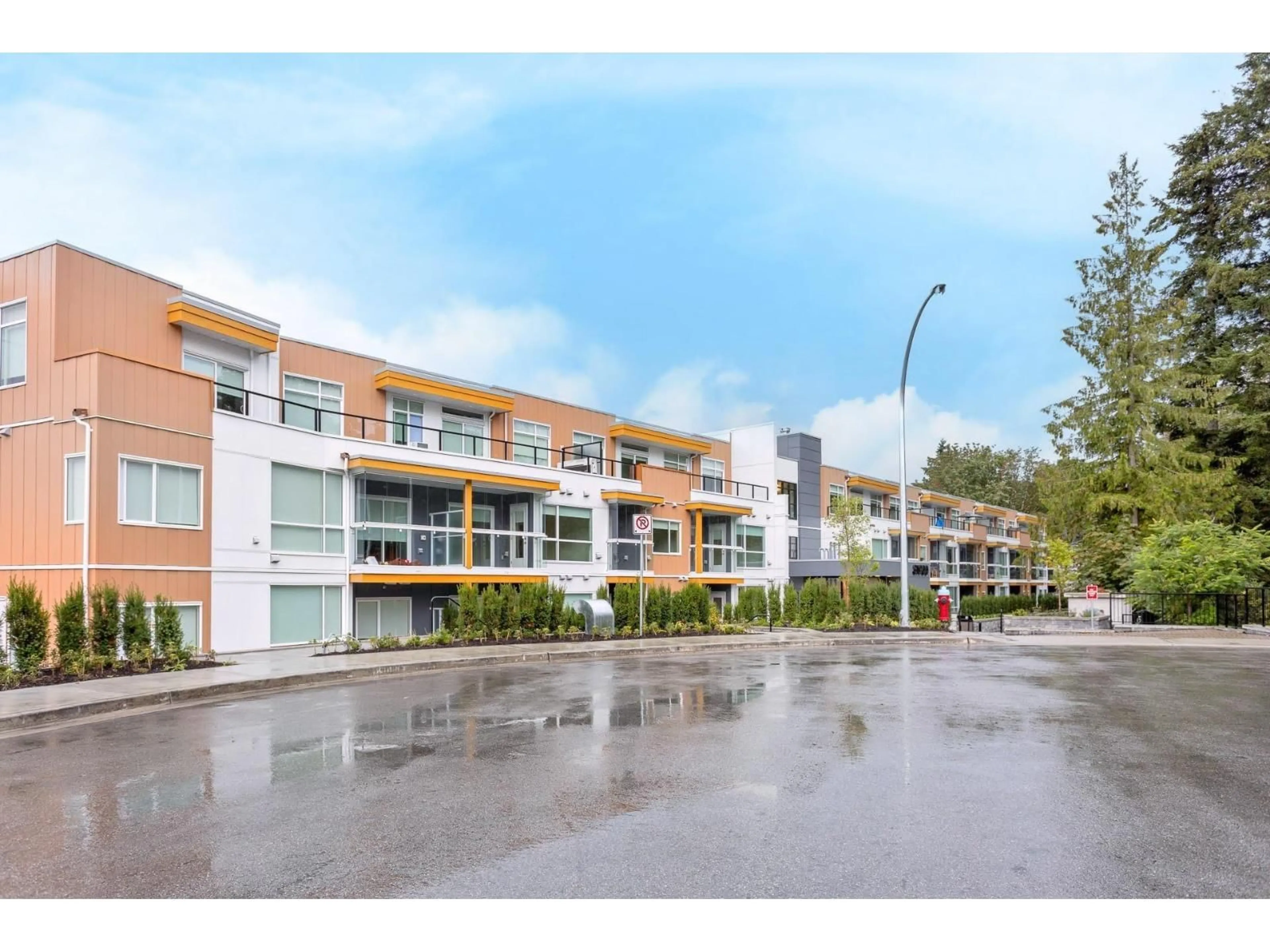 Unknown for 216 - 31900 RAVEN AVENUE, Mission British Columbia V2V1B8
