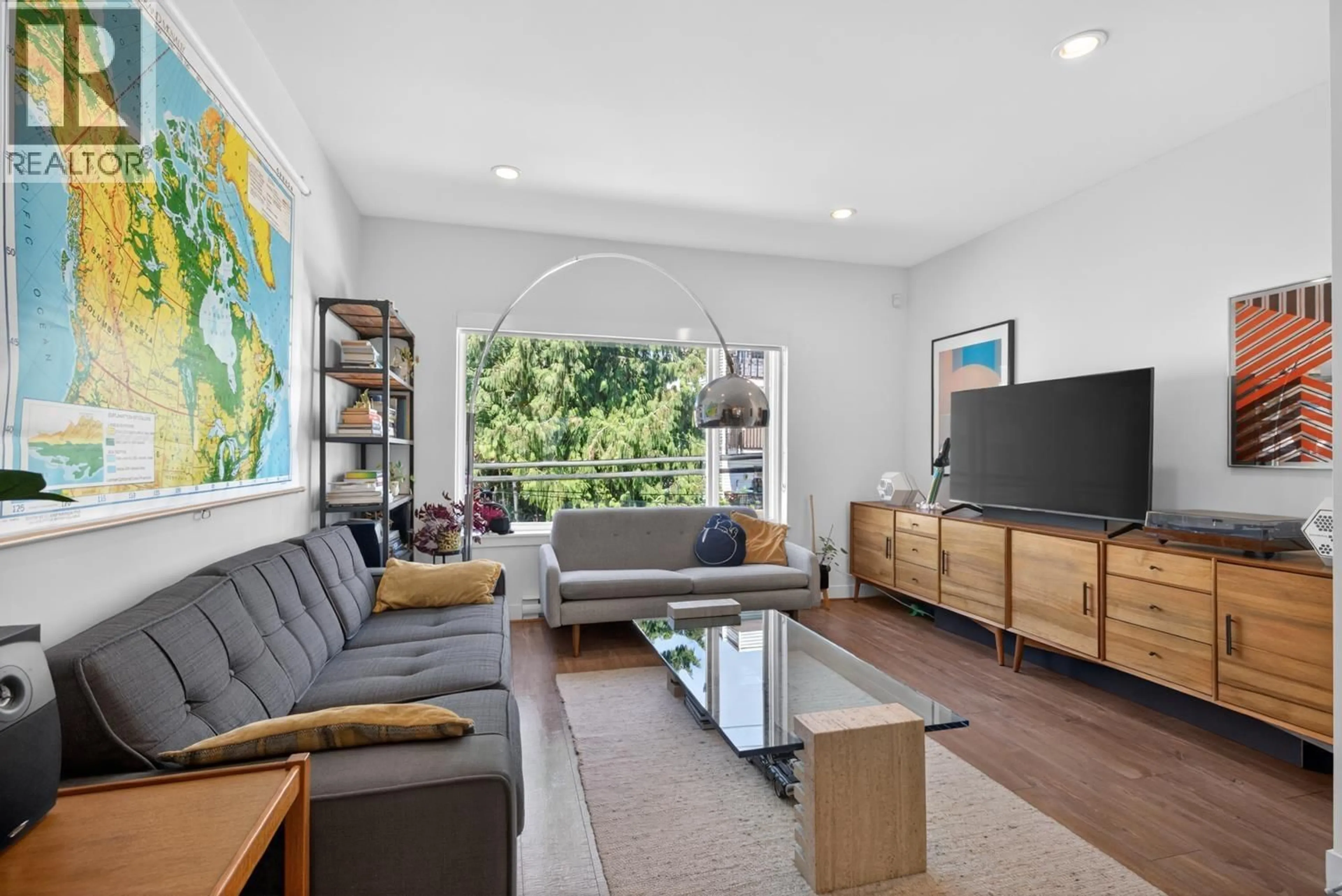 Living room with furniture, unknown for 217 - 455 16TH AVENUE, Vancouver British Columbia V5T2T8