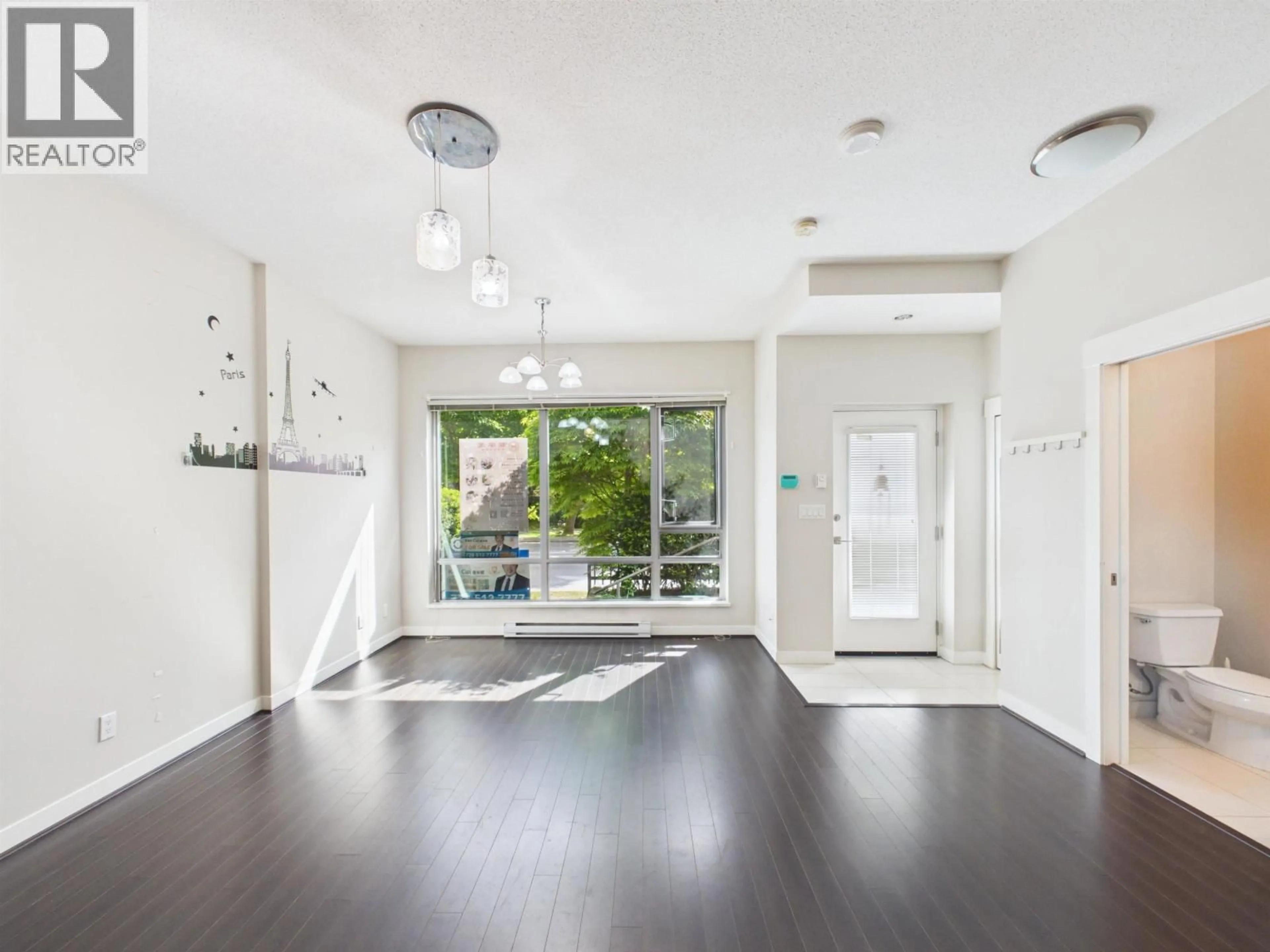 Indoor foyer for 3 - 6733 BUSWELL STREET, Richmond British Columbia V6Y0E3