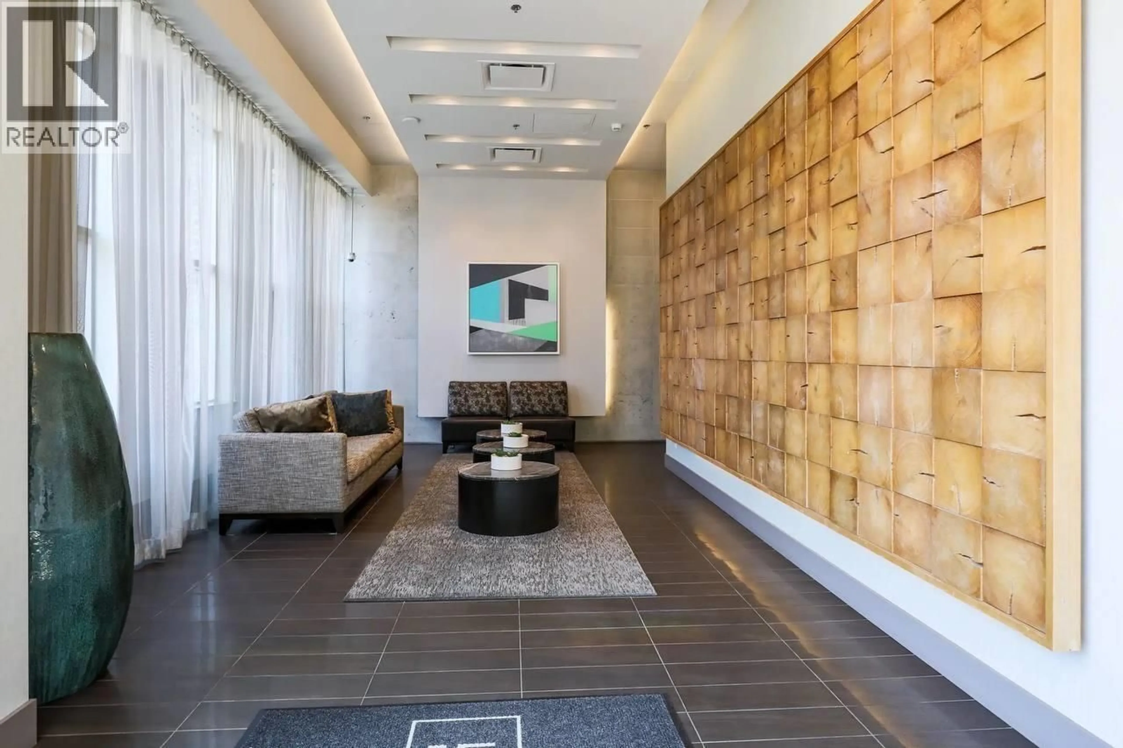 Lobby for 1602 - 150 W 15TH STREET, North Vancouver British Columbia V7M0C4