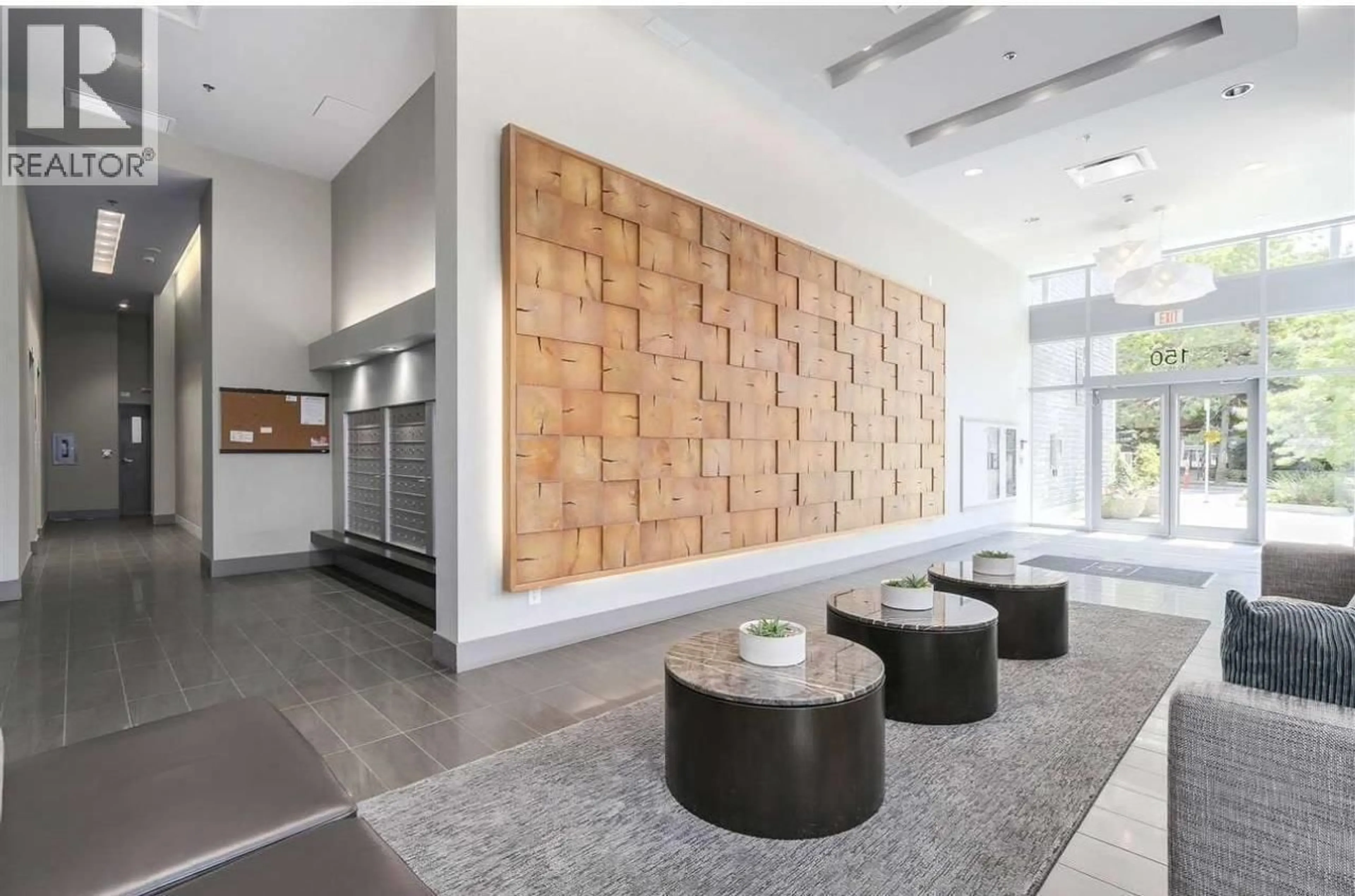 Lobby for 1602 - 150 W 15TH STREET, North Vancouver British Columbia V7M0C4