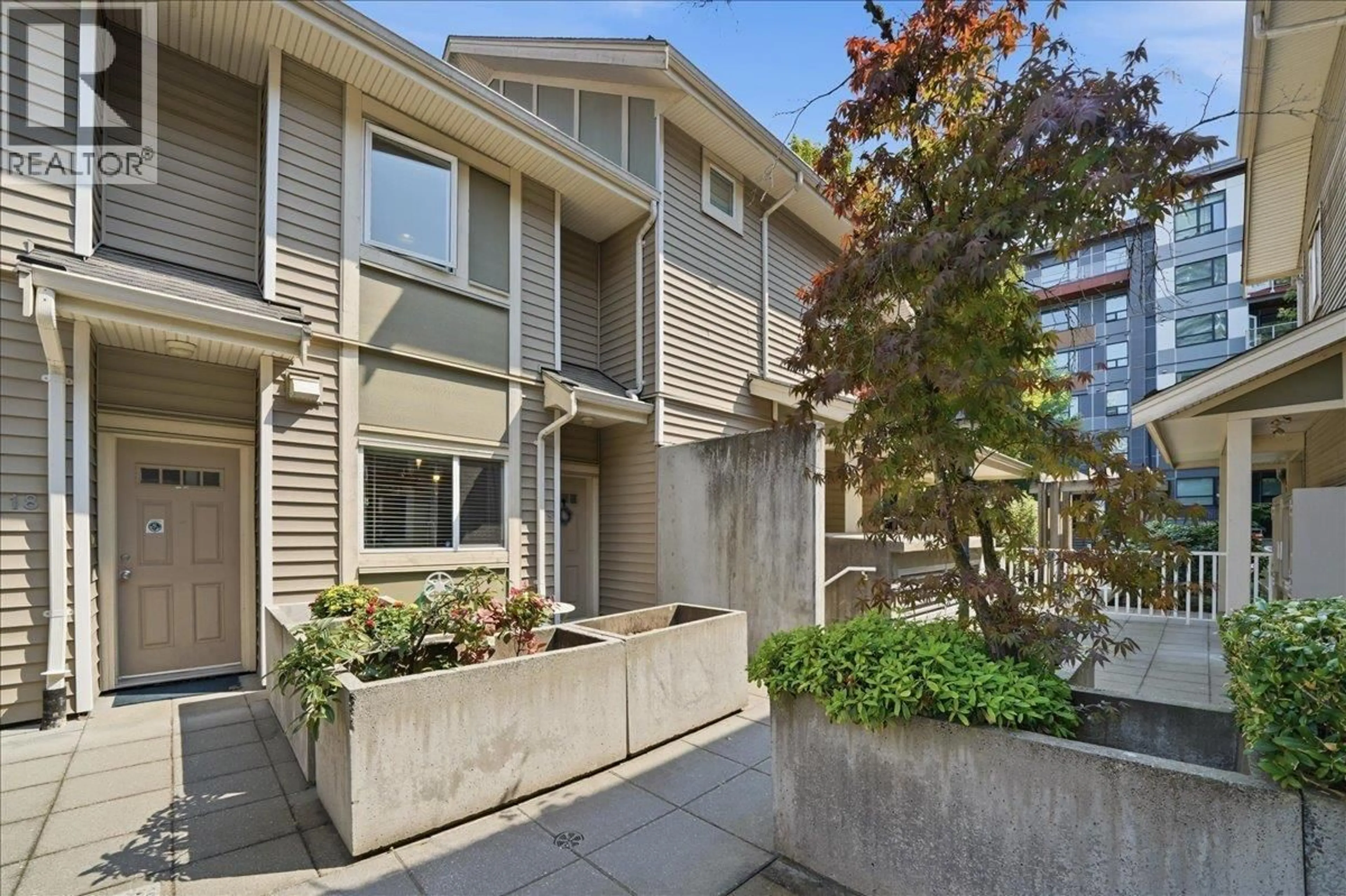 Patio, street for 19 - 621 LANGSIDE AVENUE, Coquitlam British Columbia V3J0A8