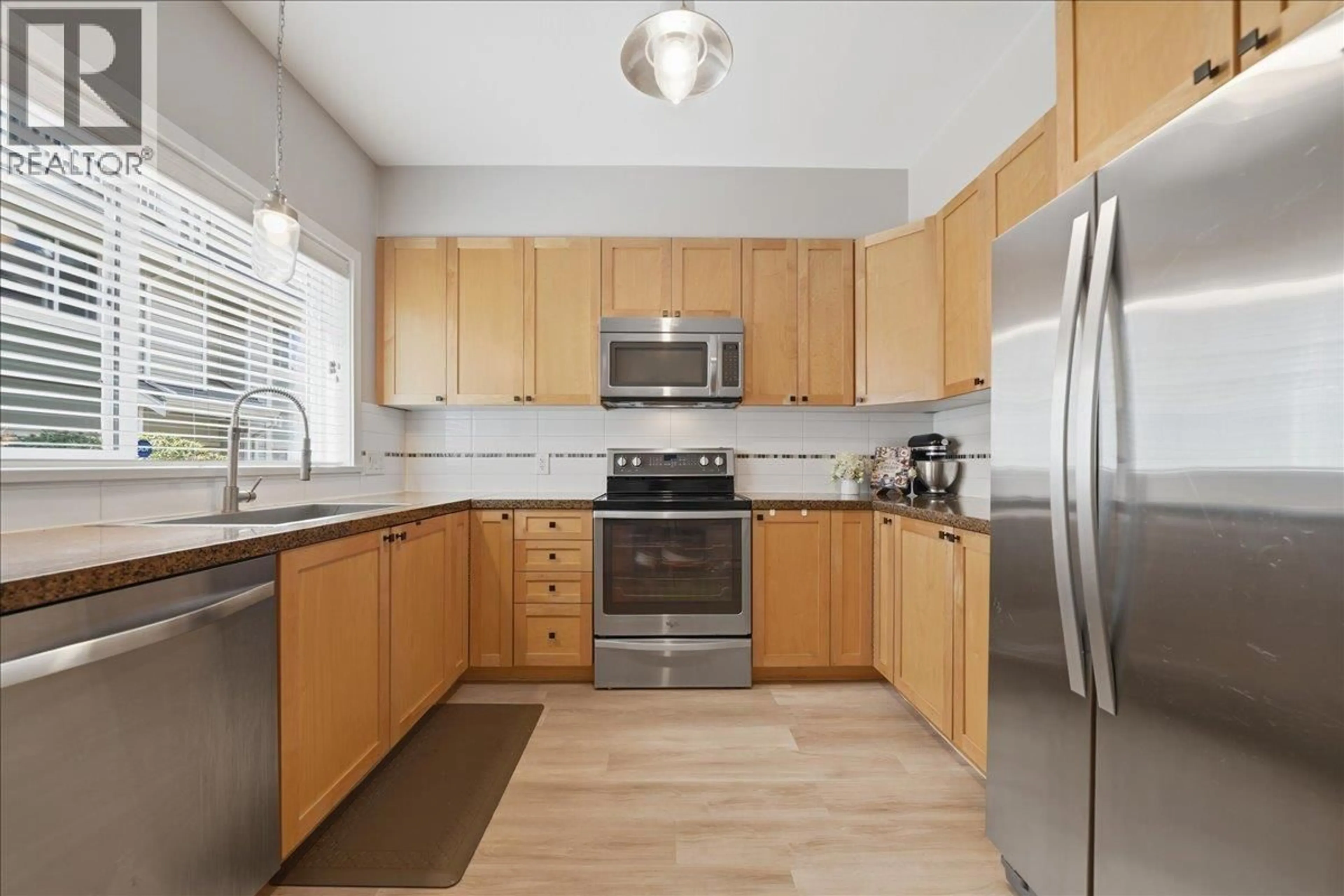 Standard kitchen, unknown for 19 - 621 LANGSIDE AVENUE, Coquitlam British Columbia V3J0A8