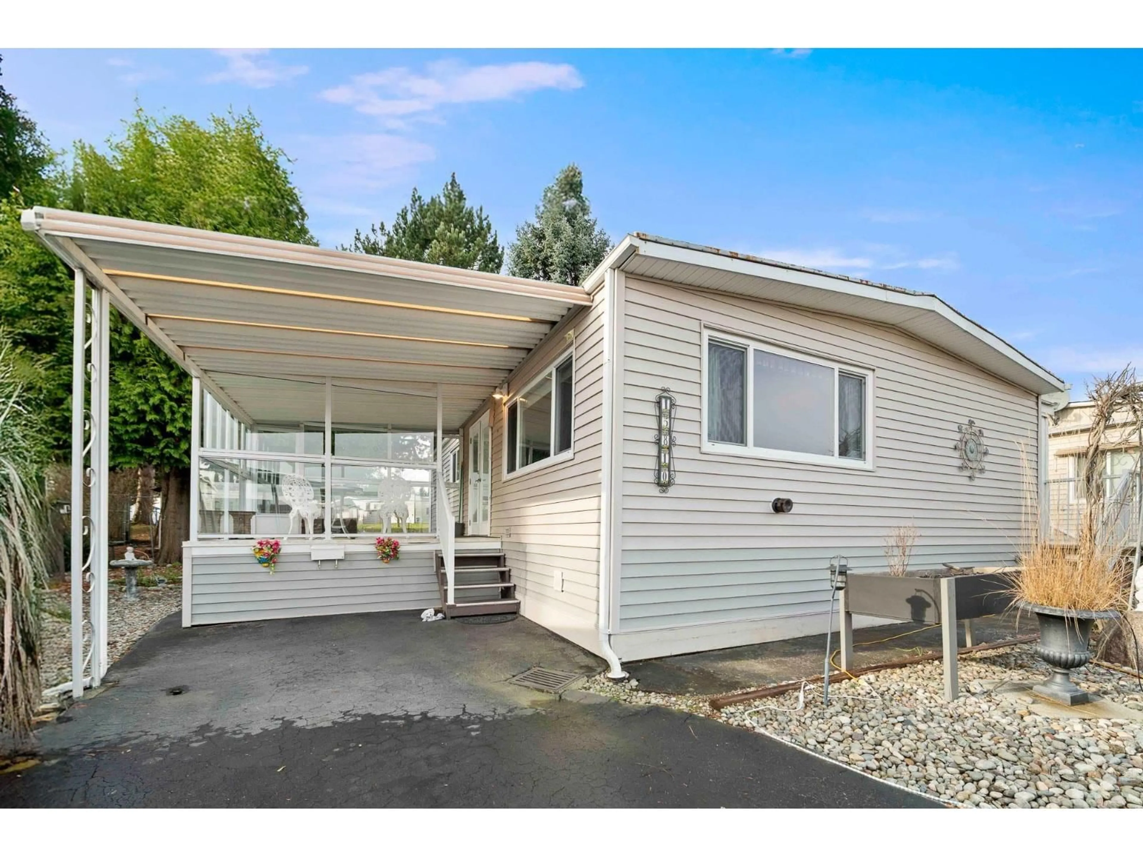 Home with vinyl exterior material, street for 15810 NORFOLK ROAD ROAD, Surrey British Columbia V4A5K9