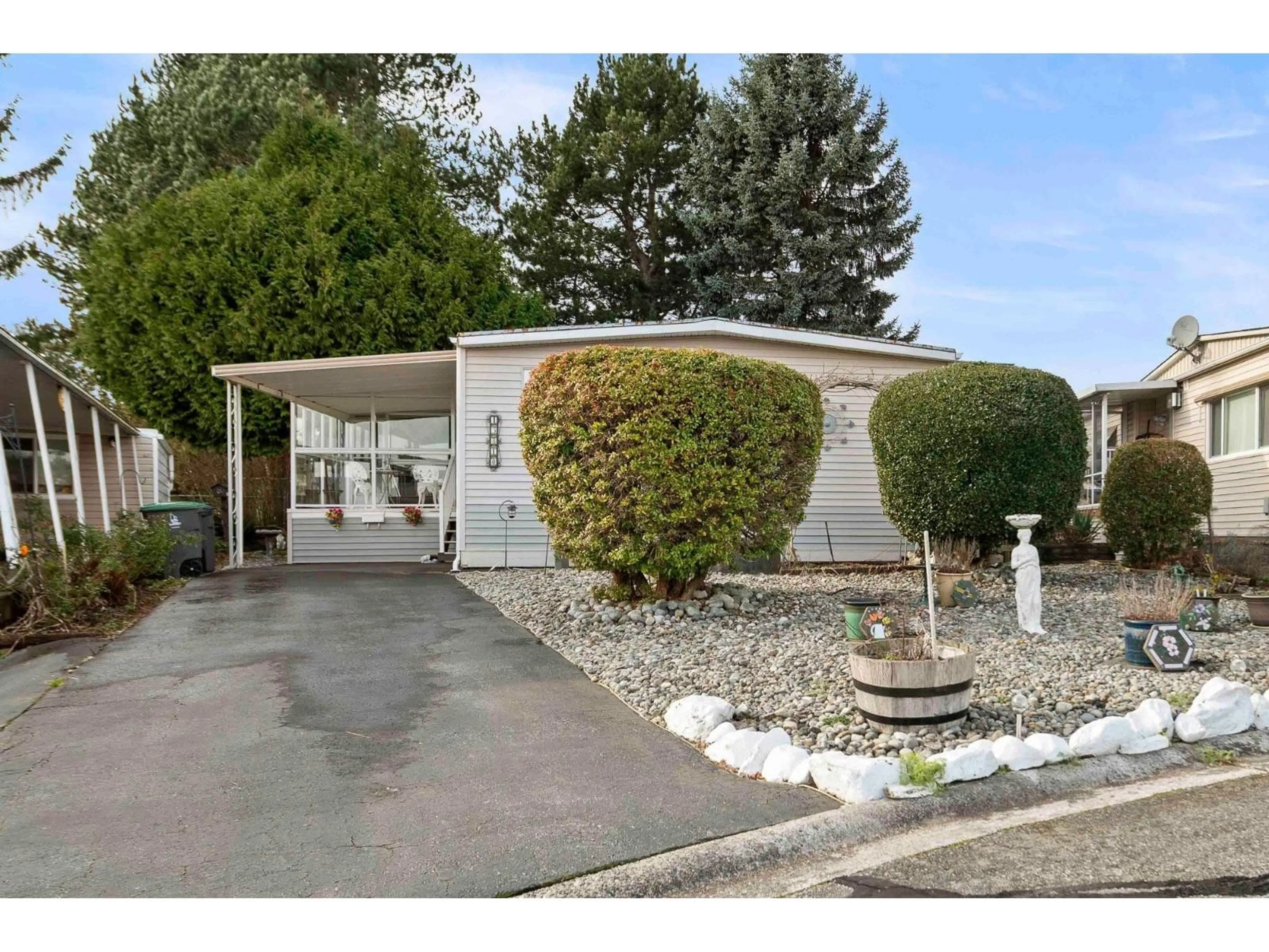 Home with vinyl exterior material, street for 15810 NORFOLK ROAD ROAD, Surrey British Columbia V4A5K9