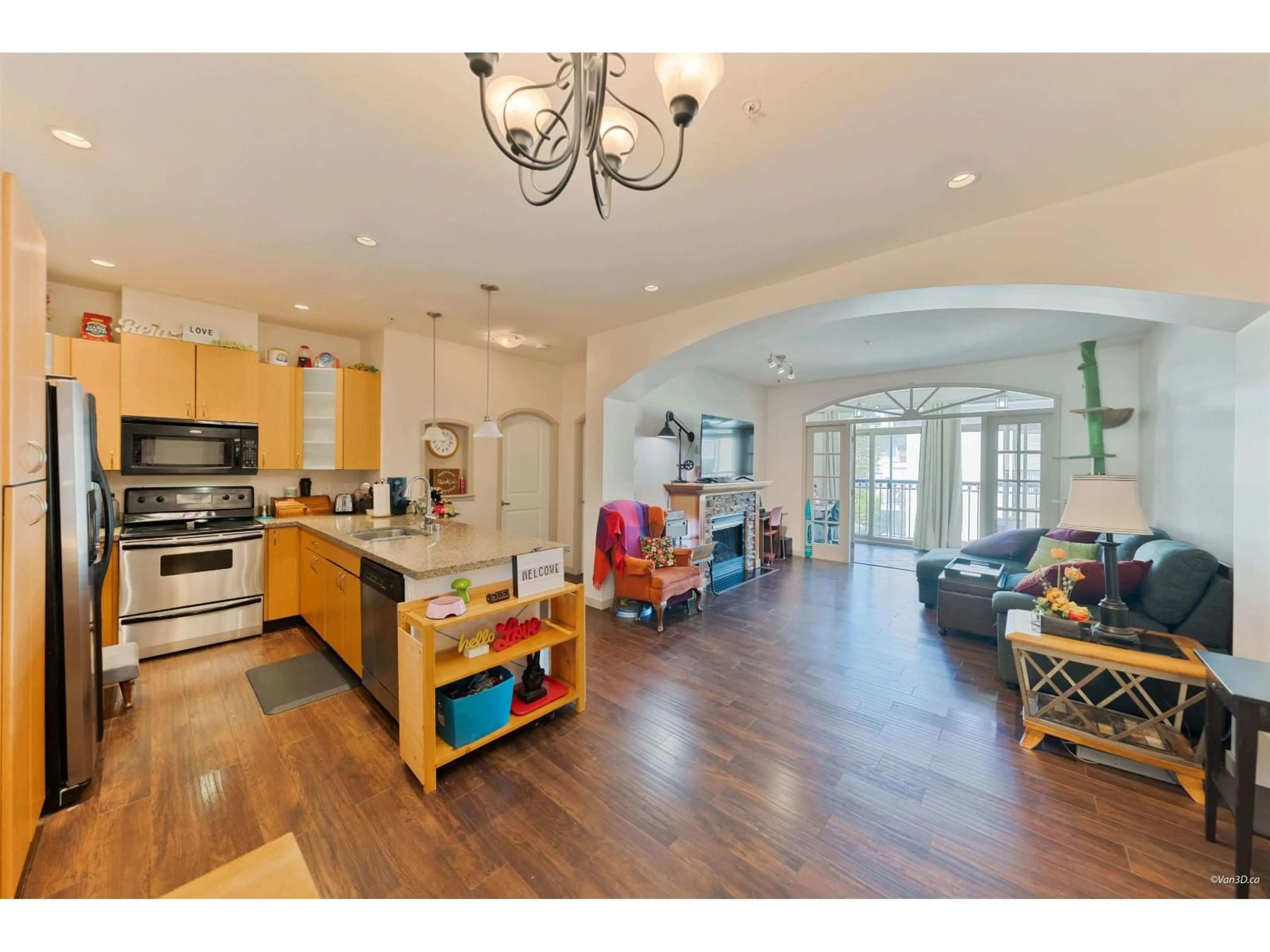 Open concept kitchen, unknown for 207 - 33485 SOUTH FRASER WAY, Abbotsford British Columbia V2S8P9