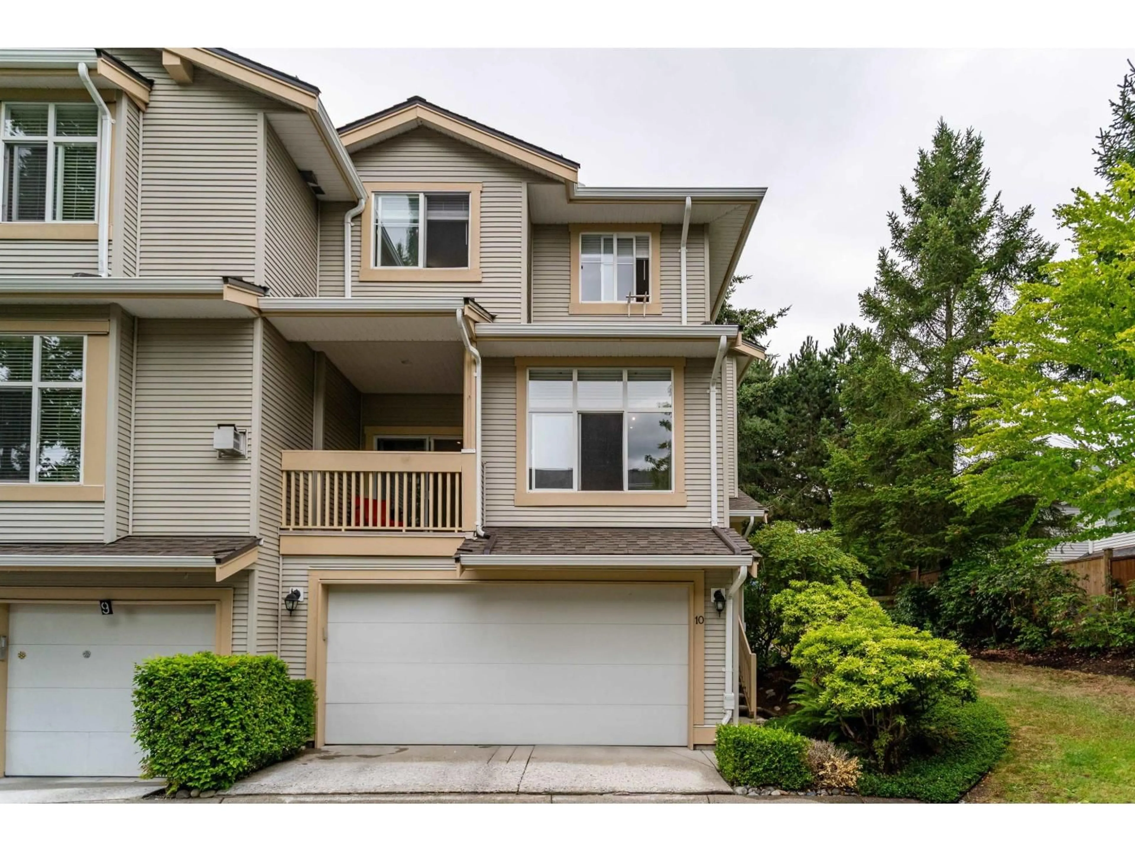 Unknown for 10 - 14959 58 AVENUE, Surrey British Columbia V3S9Y9