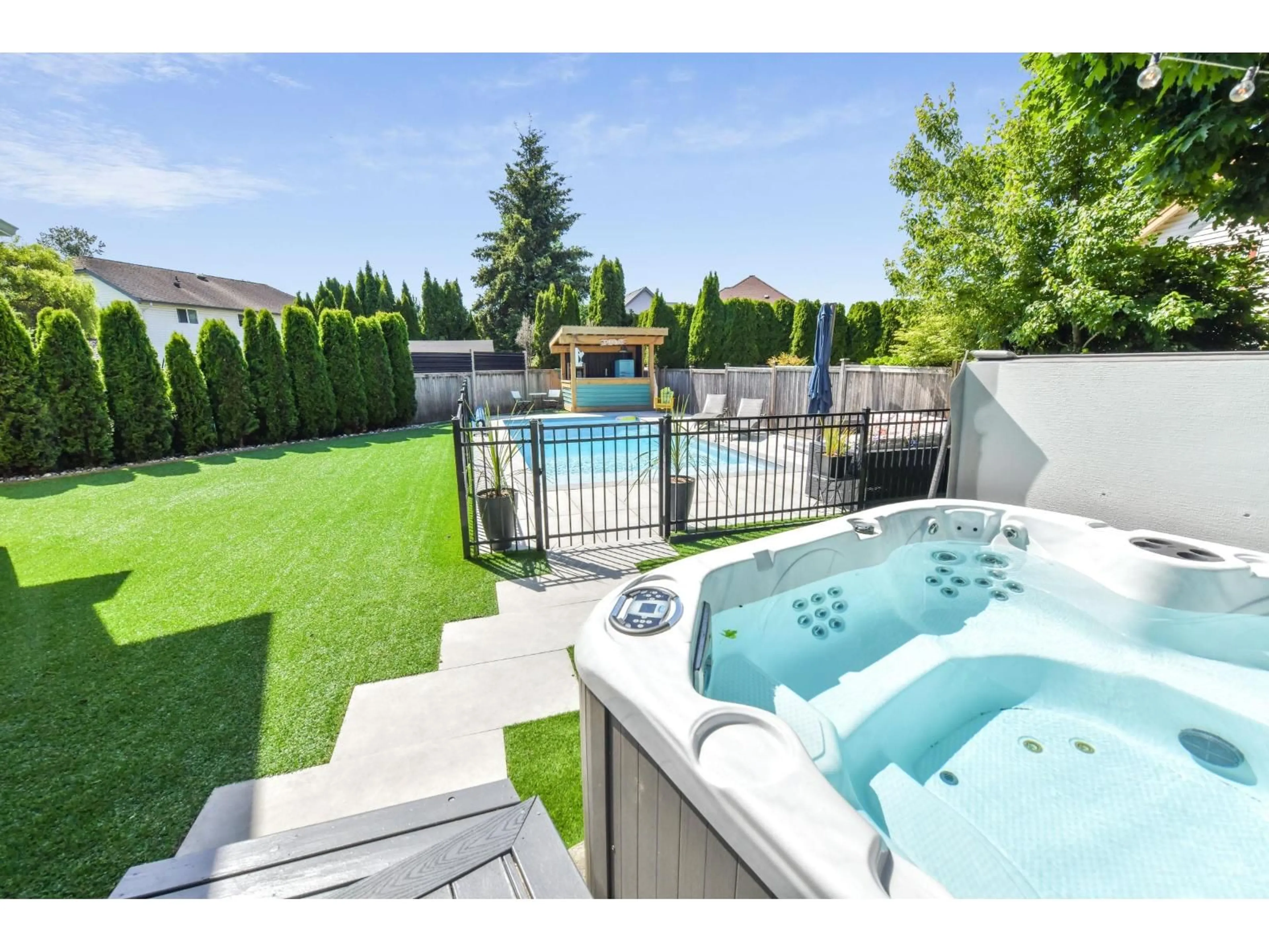 Pool for 6289 187 STREET, Surrey British Columbia V3S7N8