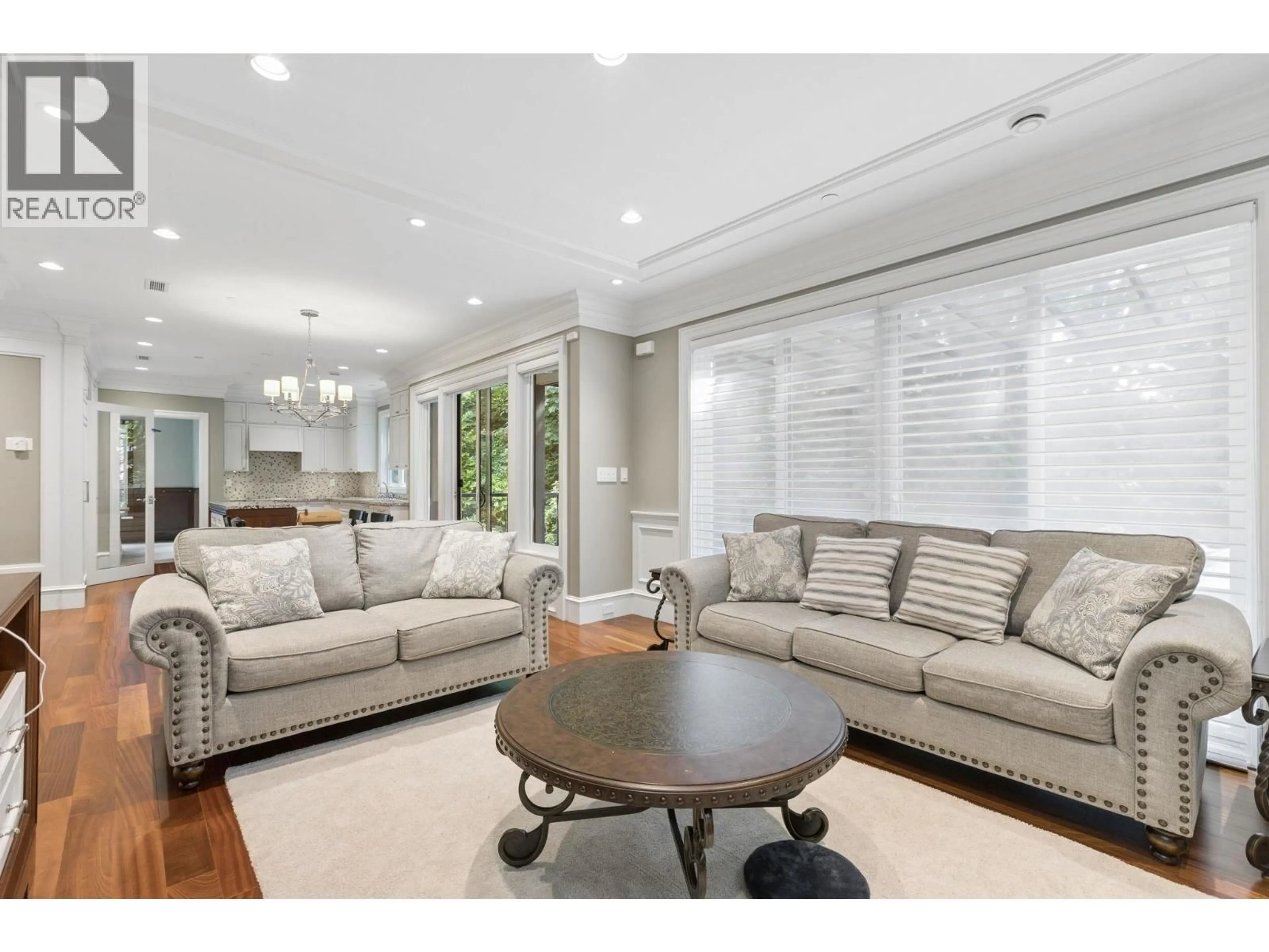 Living room with furniture, unknown for 1250 SINCLAIR STREET, West Vancouver British Columbia V7V3W2