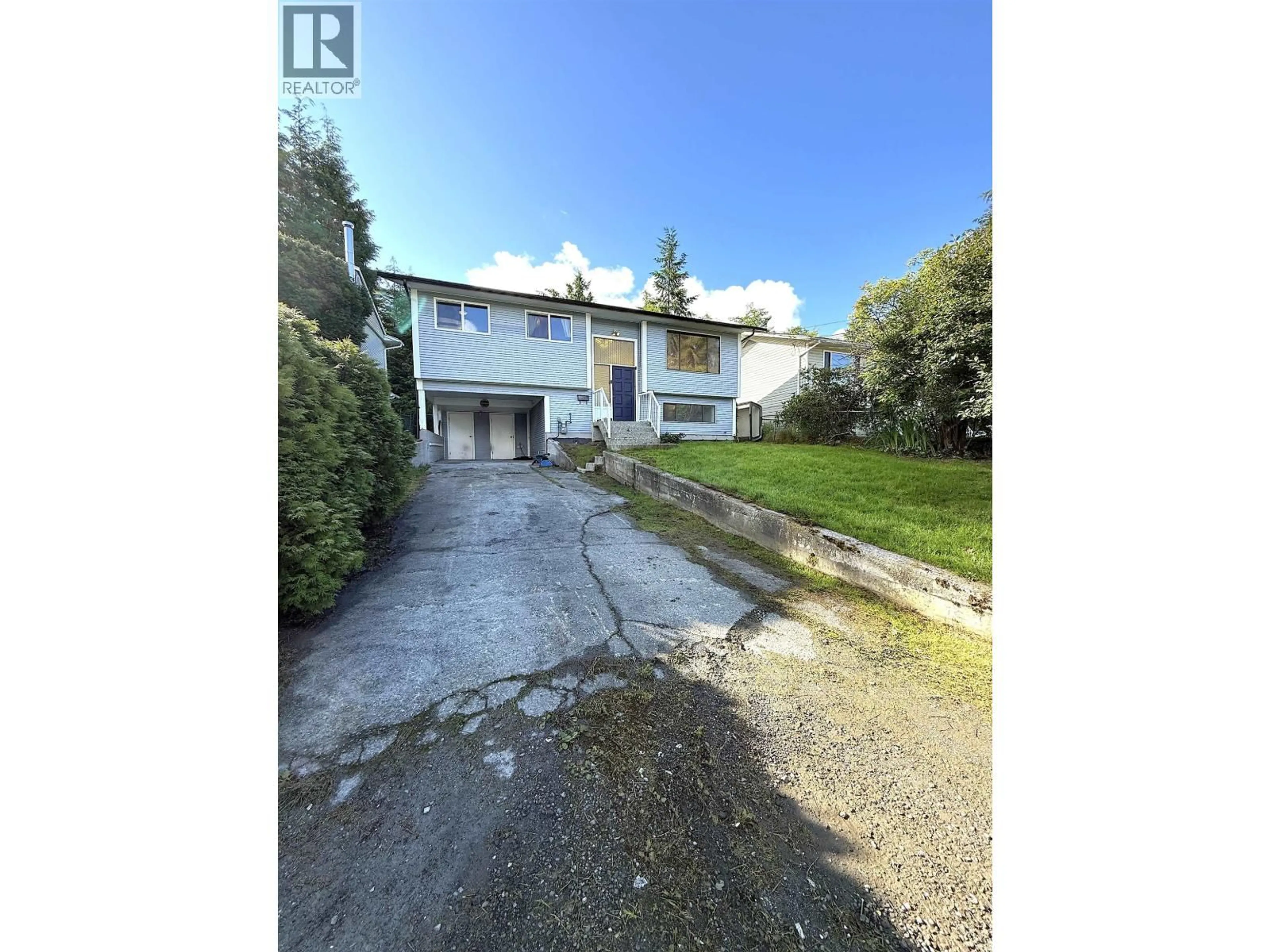 A pic from outside/outdoor area/front of a property/back of a property/a pic from drone, street for 1012 10TH AVENUE, Prince Rupert British Columbia V8J2T5