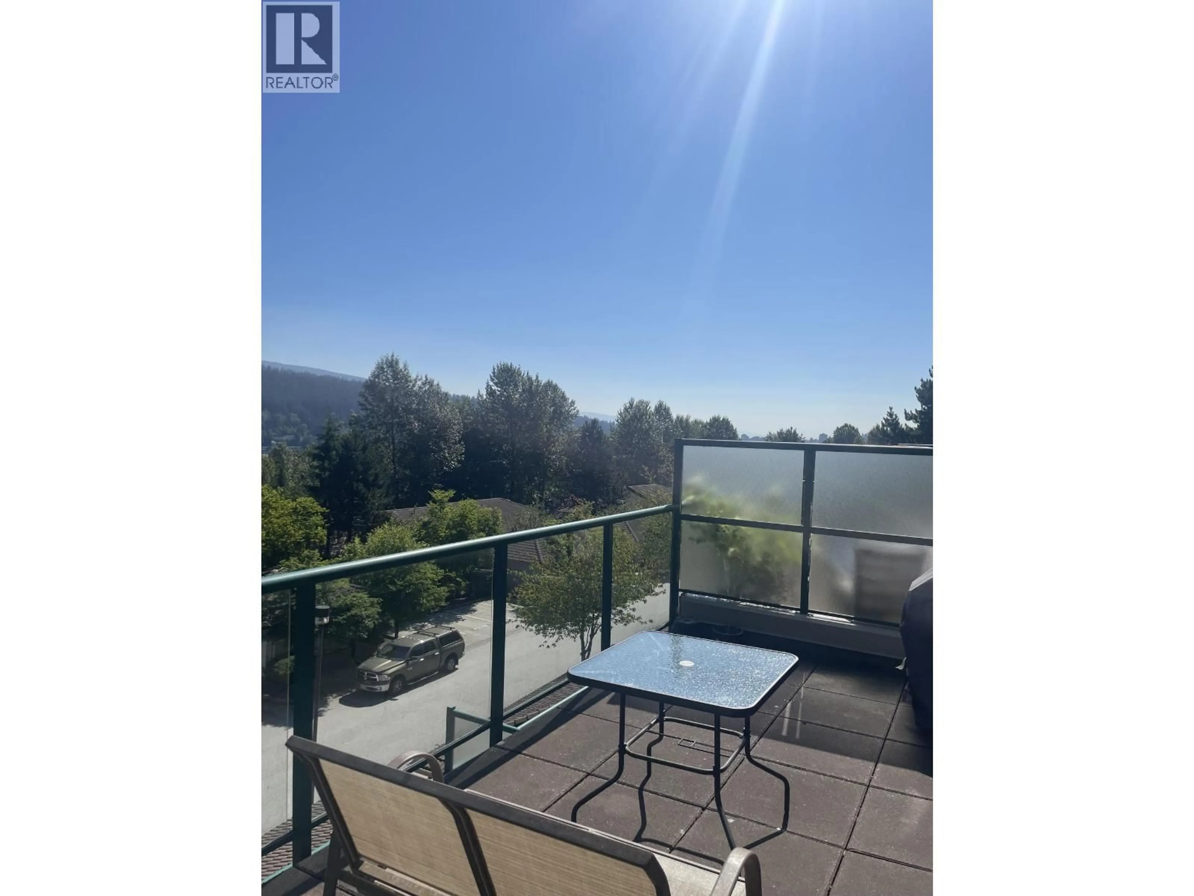 Balcony in the apartment, water/lake/river/ocean view for 305 - 121 SHORELINE CIRCLE, Port Moody British Columbia V3H5G2