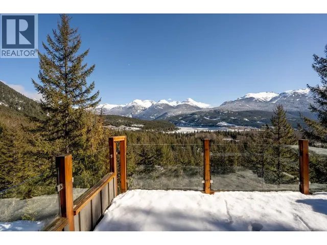 8373 MOUNTAIN VIEW DRIVE, Whistler 3