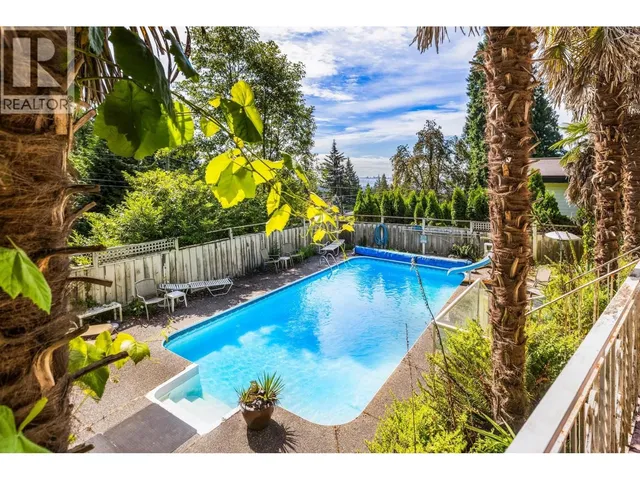 4535 MOUNTAIN HIGHWAY, North Vancouver 3