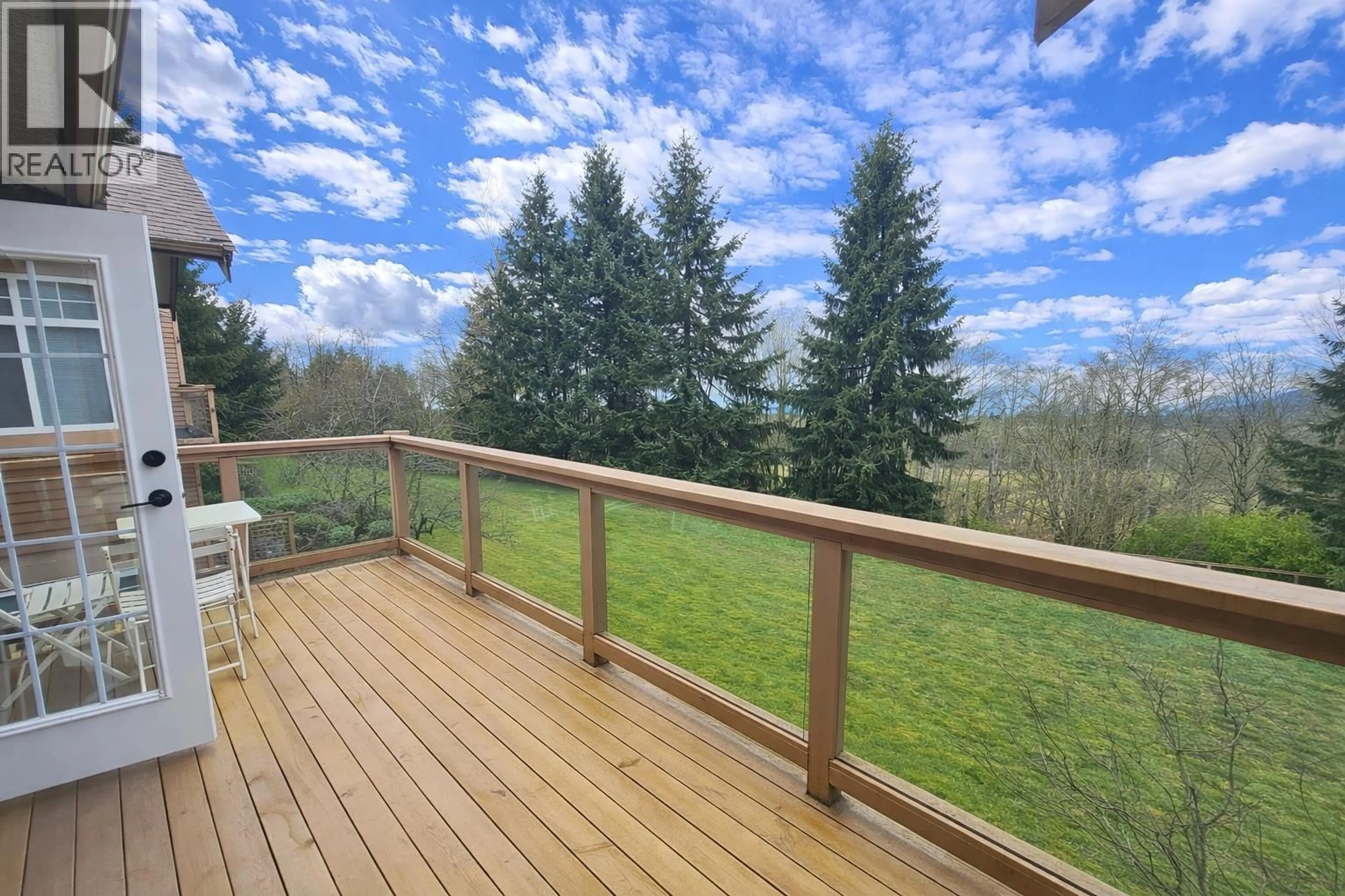 Patio, forest/trees view for 20 - 5201 OAKMOUNT CRESCENT, Burnaby British Columbia V5H4S8
