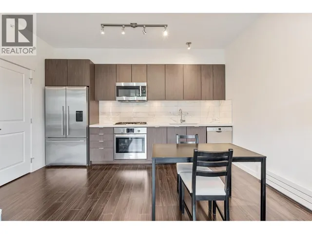 301 - 3168 RIVERWALK AVENUE, Vancouver 3