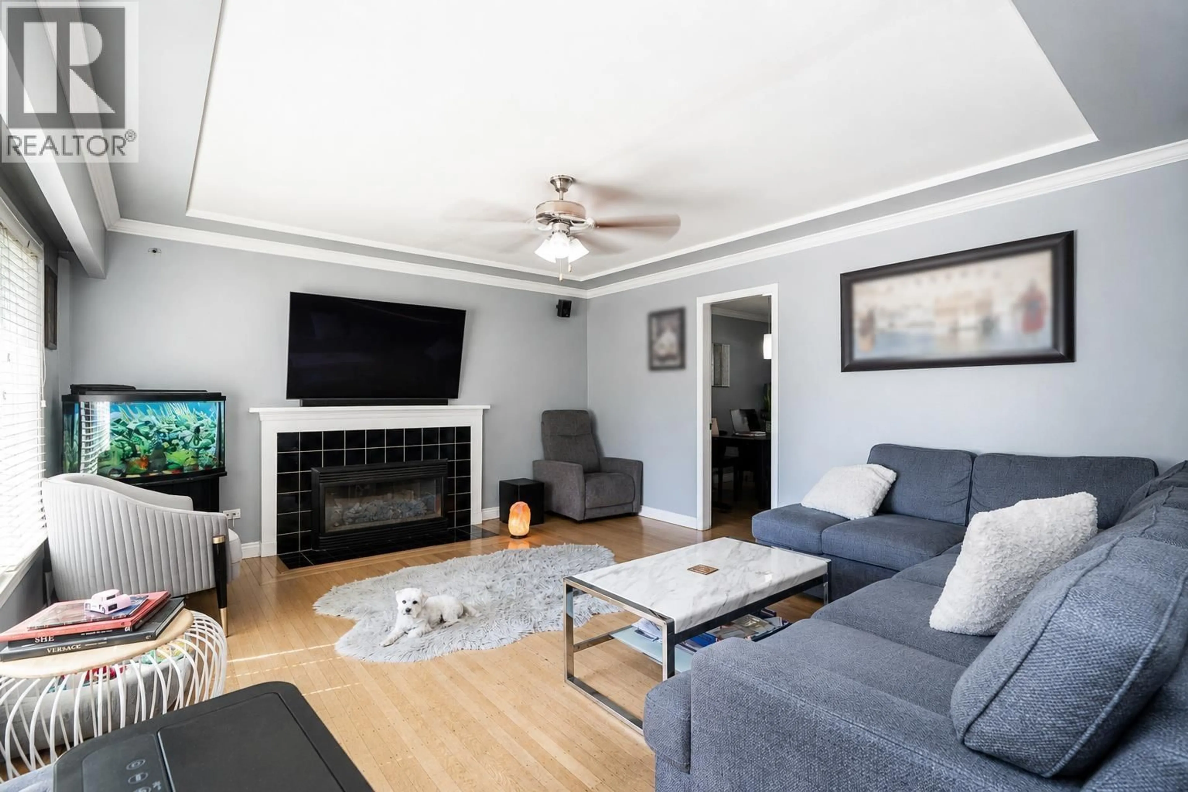 Living room with furniture, unknown for 2873 54TH AVENUE, Vancouver British Columbia V5S1Y4