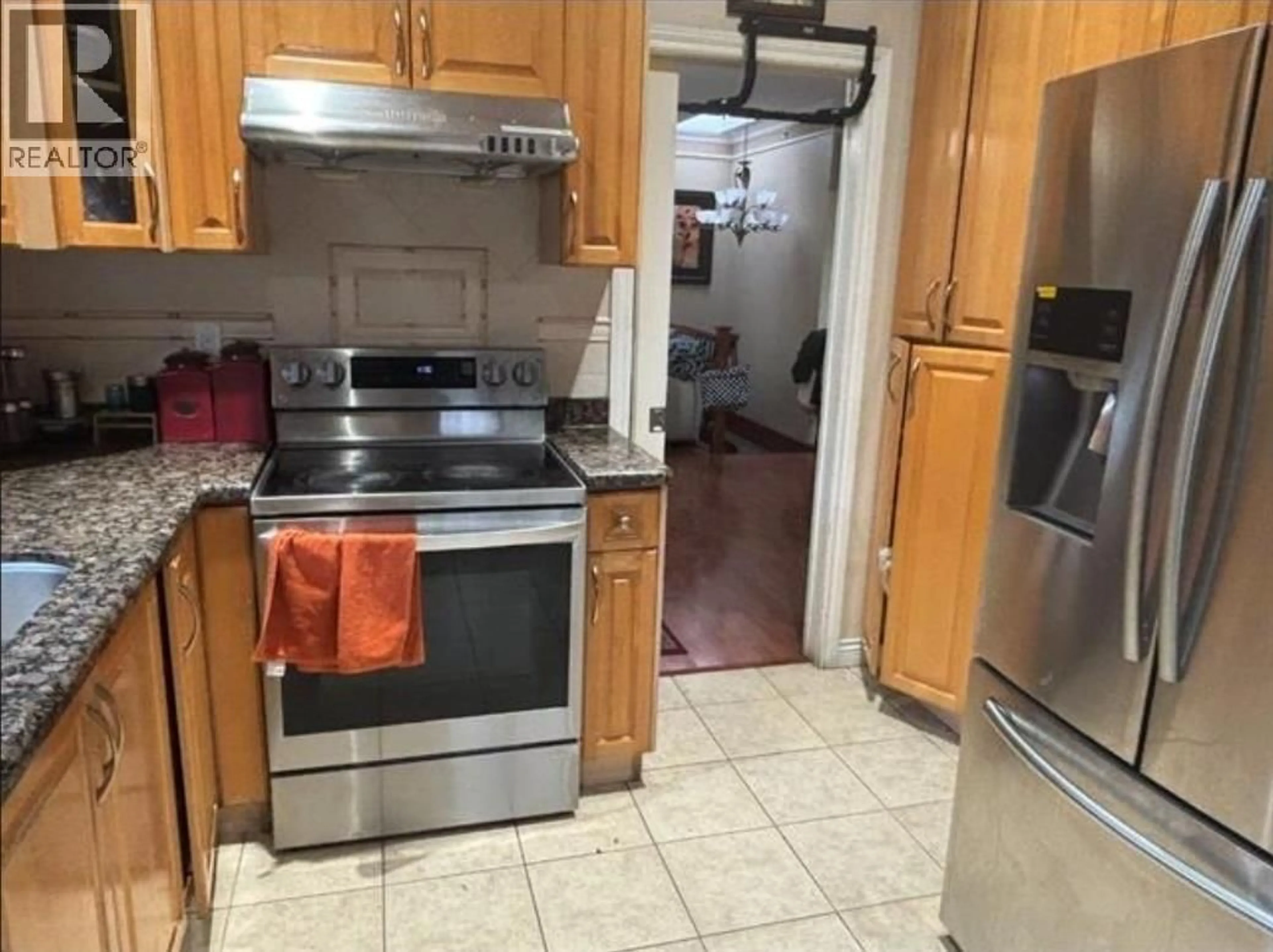 Standard kitchen, unknown for 6128 ST CATHERINE STREET, Vancouver British Columbia V5W3G6