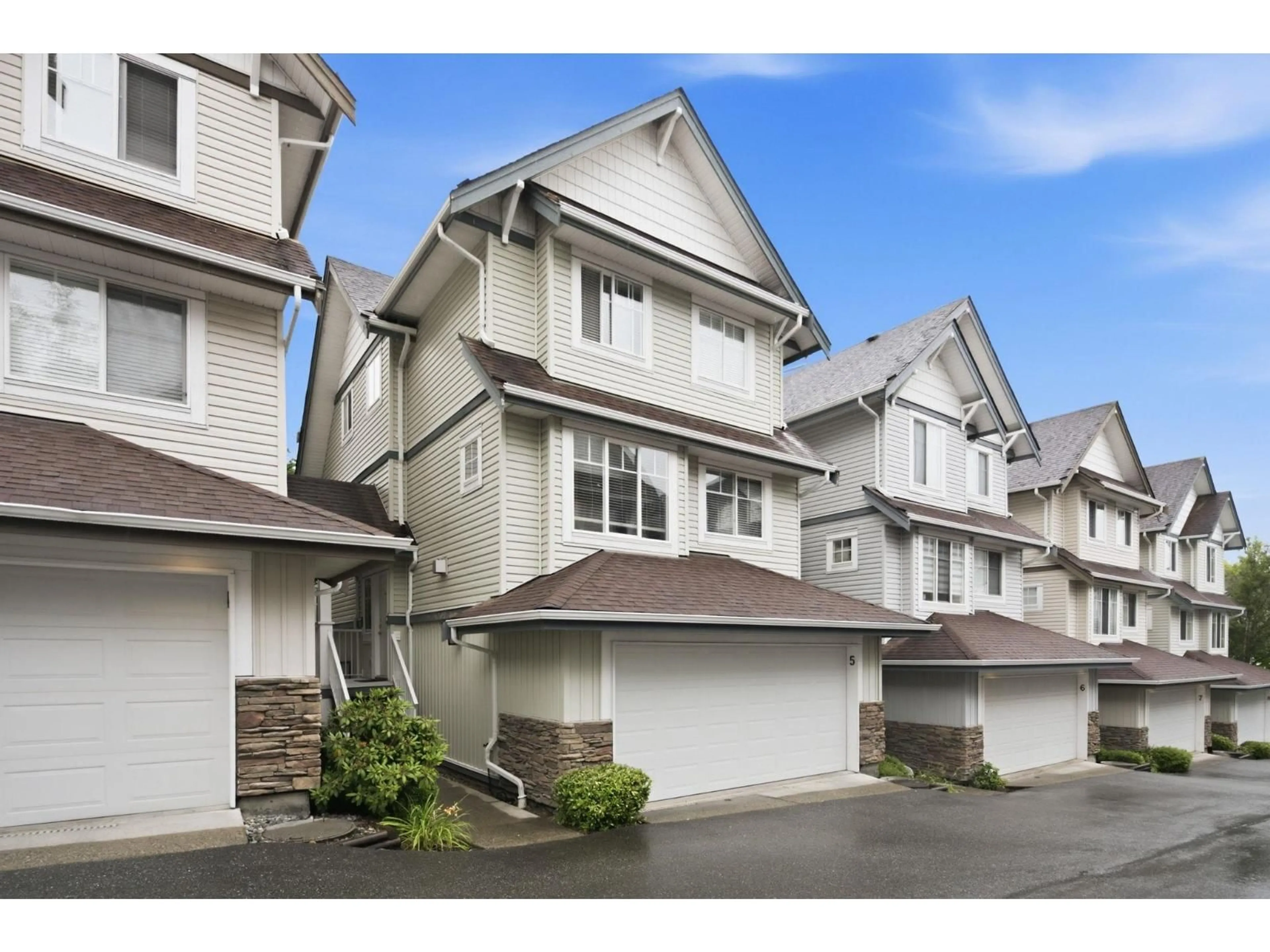Unknown for 5 - 20582 67 AVENUE, Langley British Columbia V2Y3B2