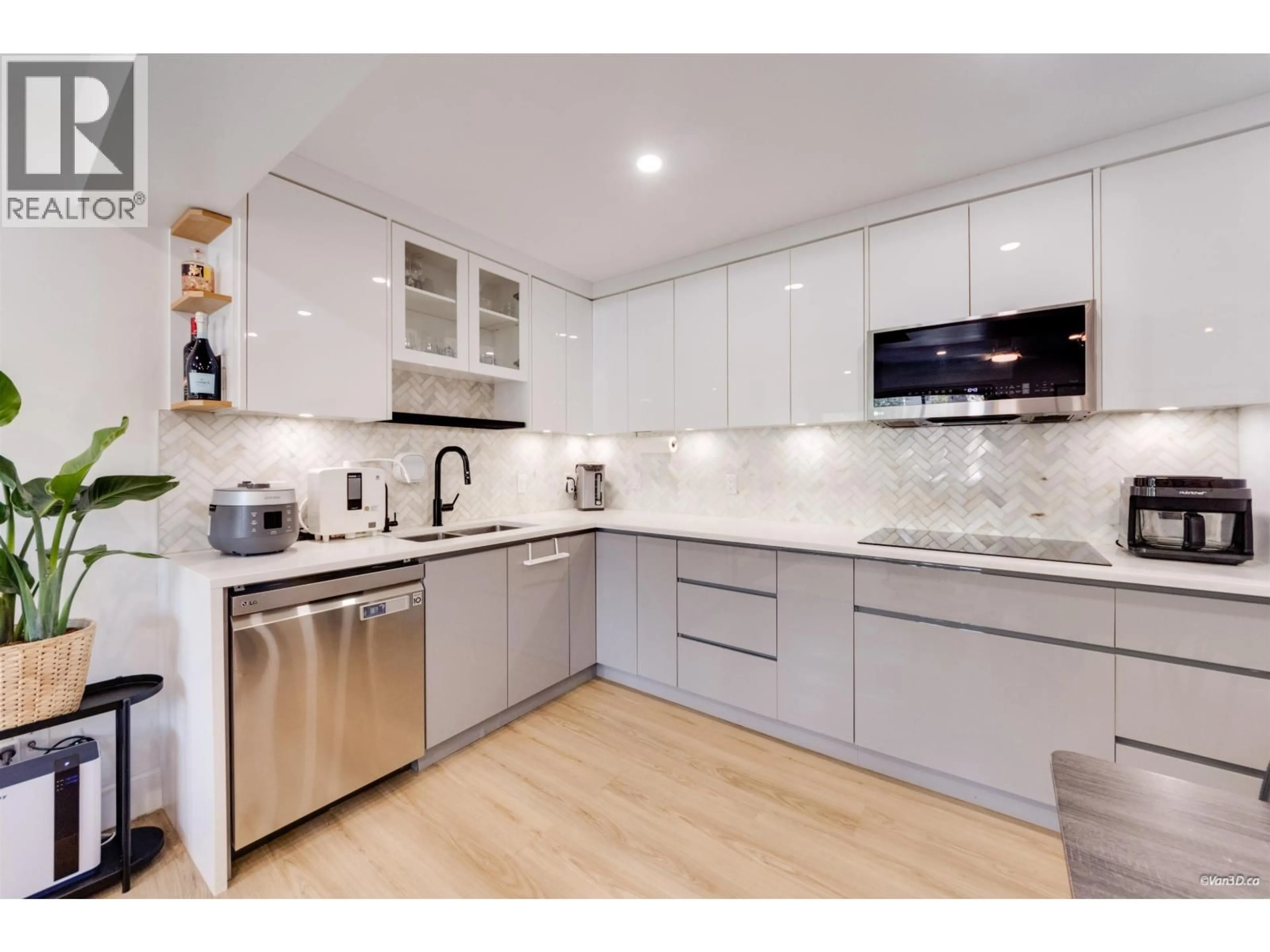 Unknown for 66 - 3433 49TH AVENUE, Vancouver British Columbia V5S1M1