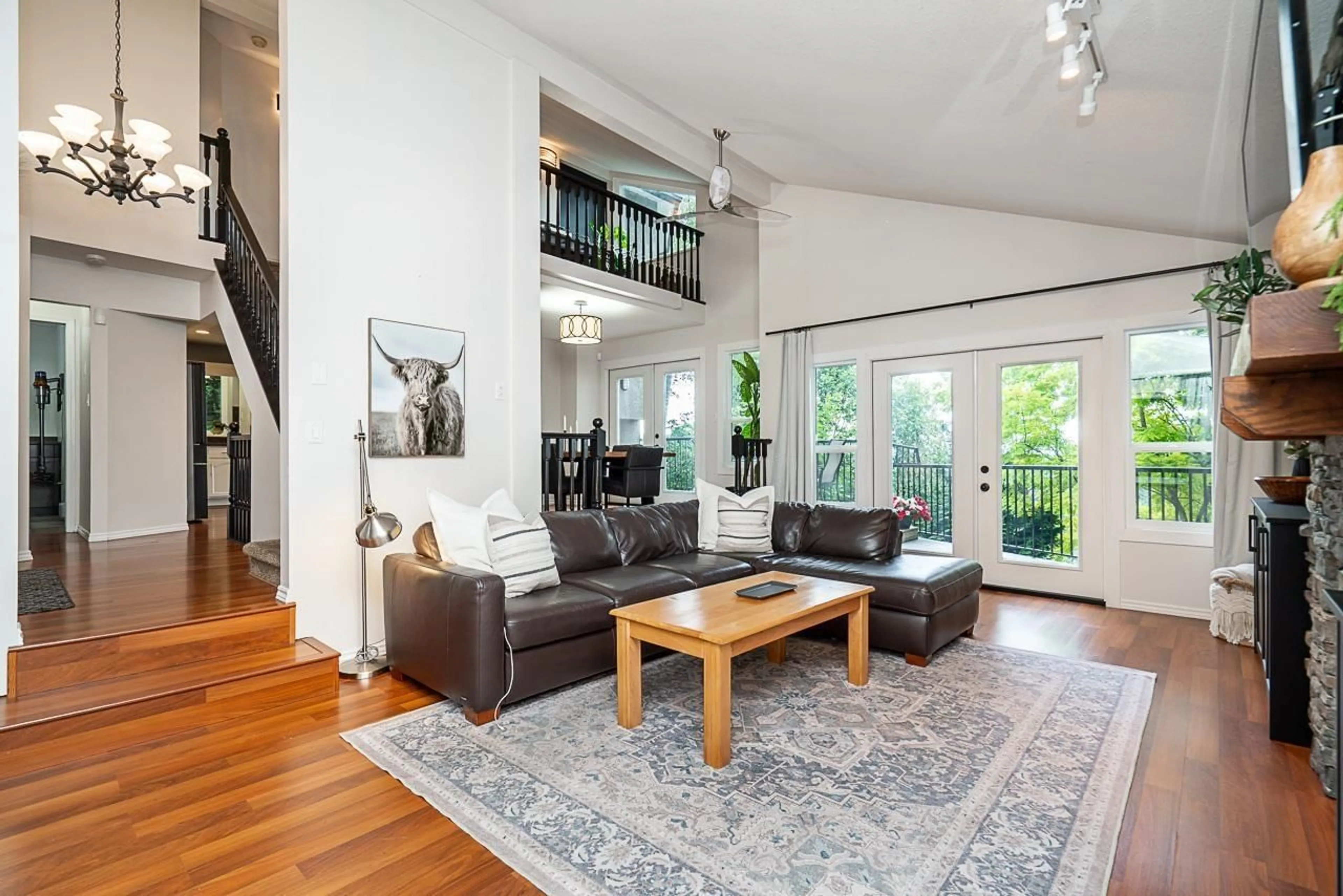 Living room with furniture, unknown for 2724 ST. MORITZ WAY, Abbotsford British Columbia V3G1C3