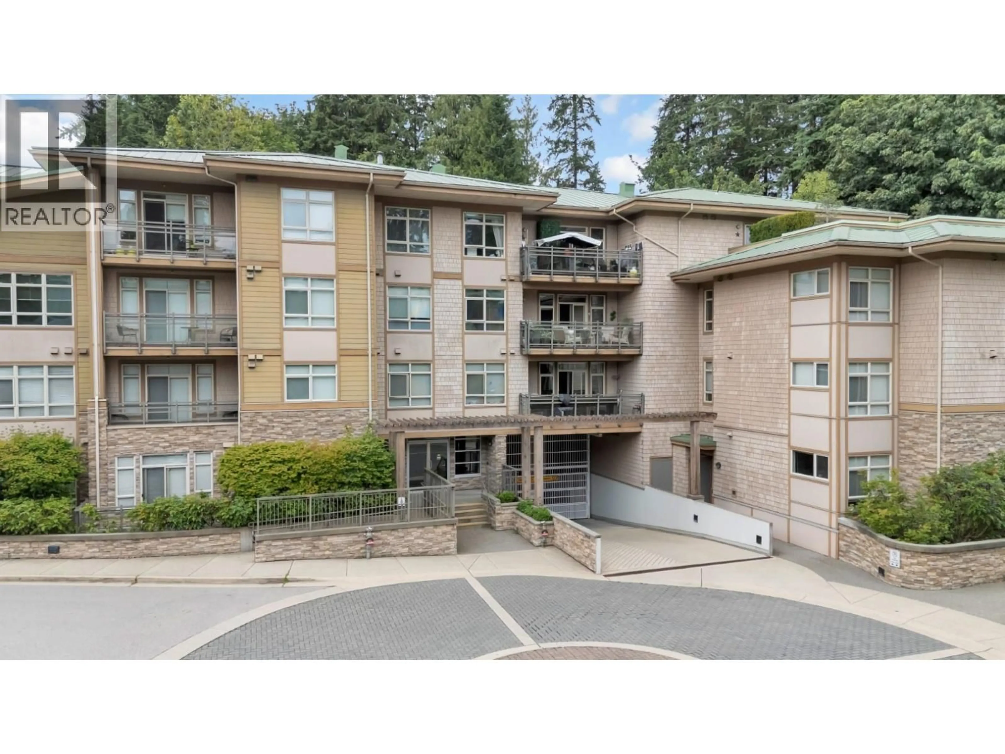 A pic from outside/outdoor area/front of a property/back of a property/a pic from drone, mountain view for 105 - 3294 MT SEYMOUR PARKWAY, North Vancouver British Columbia V7H0B1