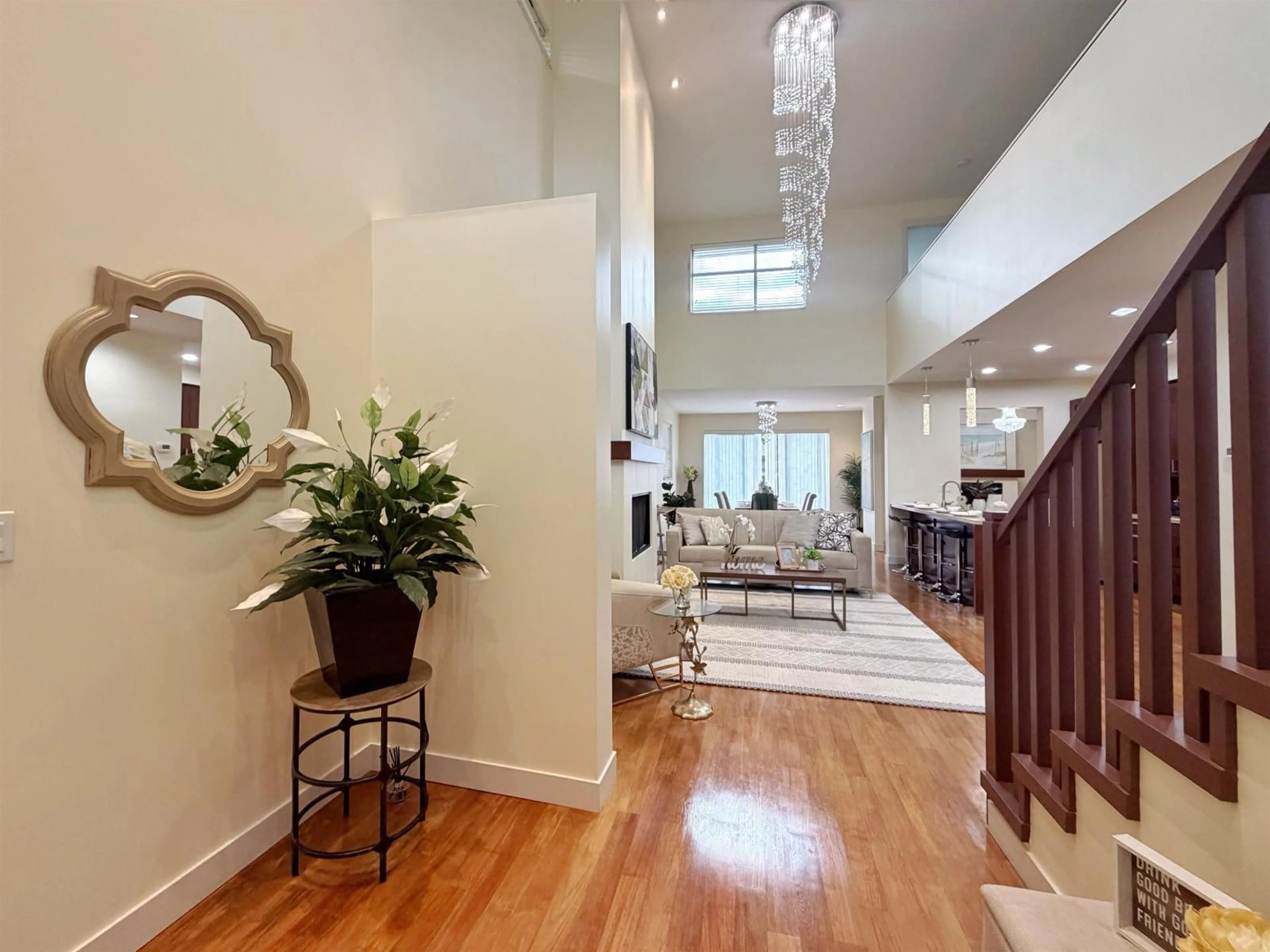 Indoor foyer for 8 - 2603 162 STREET, Surrey British Columbia V3Z2L4