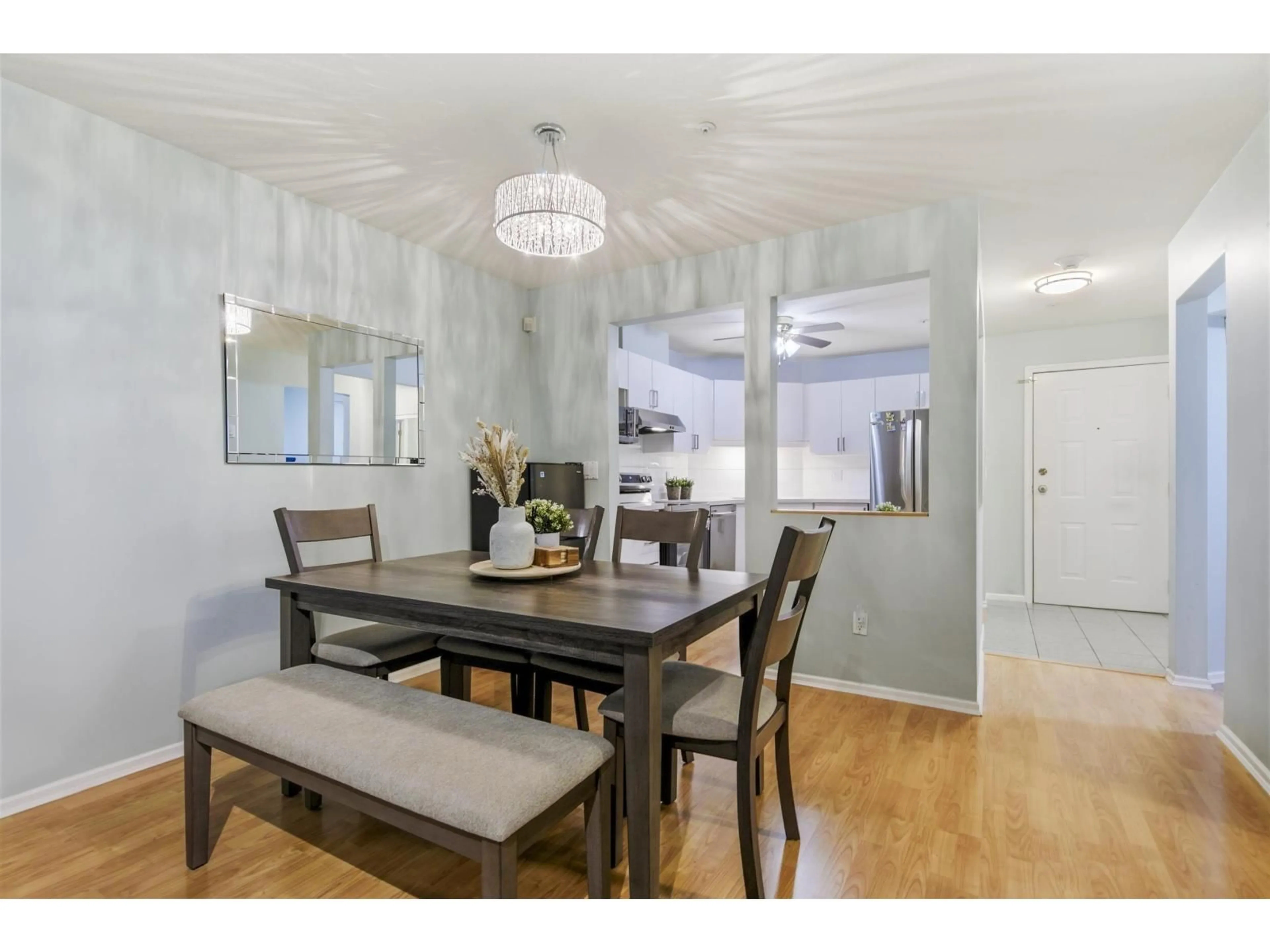 Dining room, wood/laminate floor for 311 - 9688 148 STREET, Surrey British Columbia V3R0W2