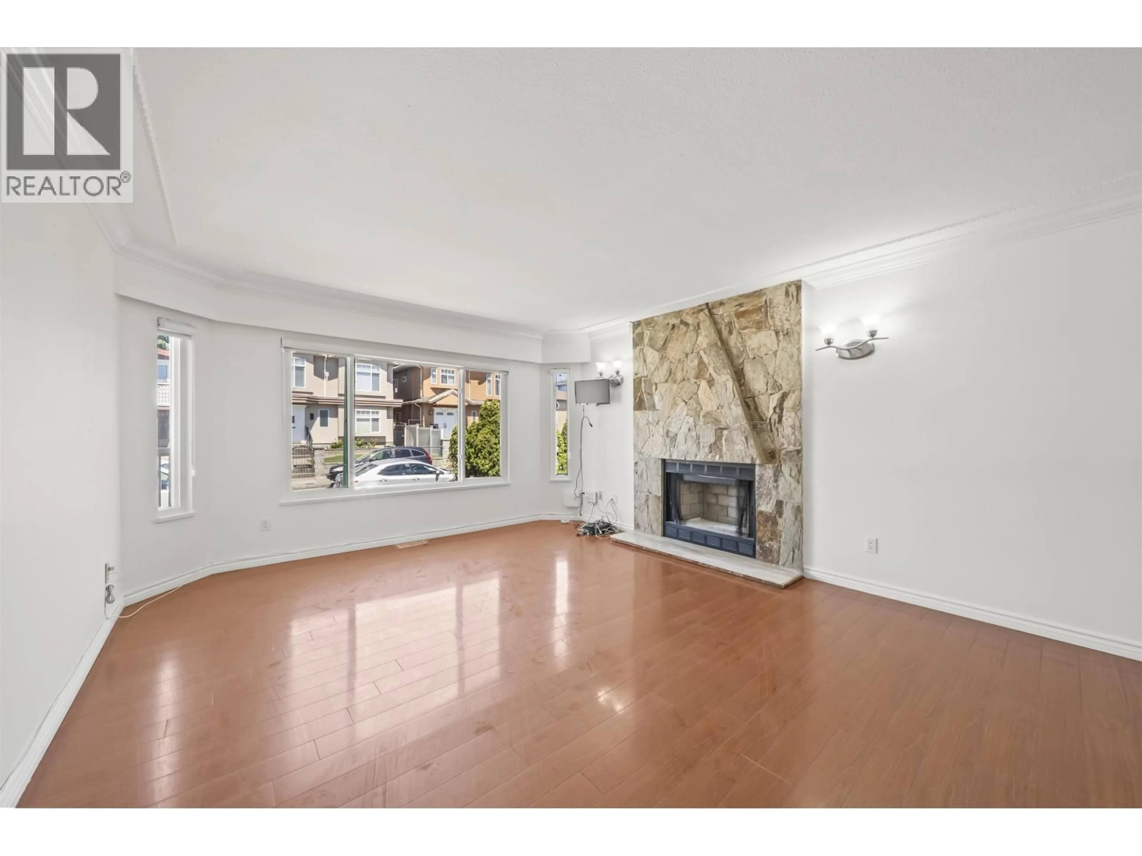 A pic of a room for 638 61ST AVENUE, Vancouver British Columbia V5X2B9