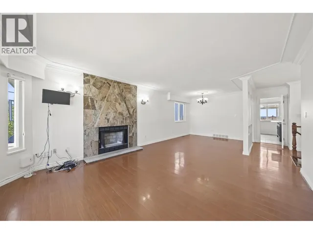 638 61ST AVENUE, Vancouver 3
