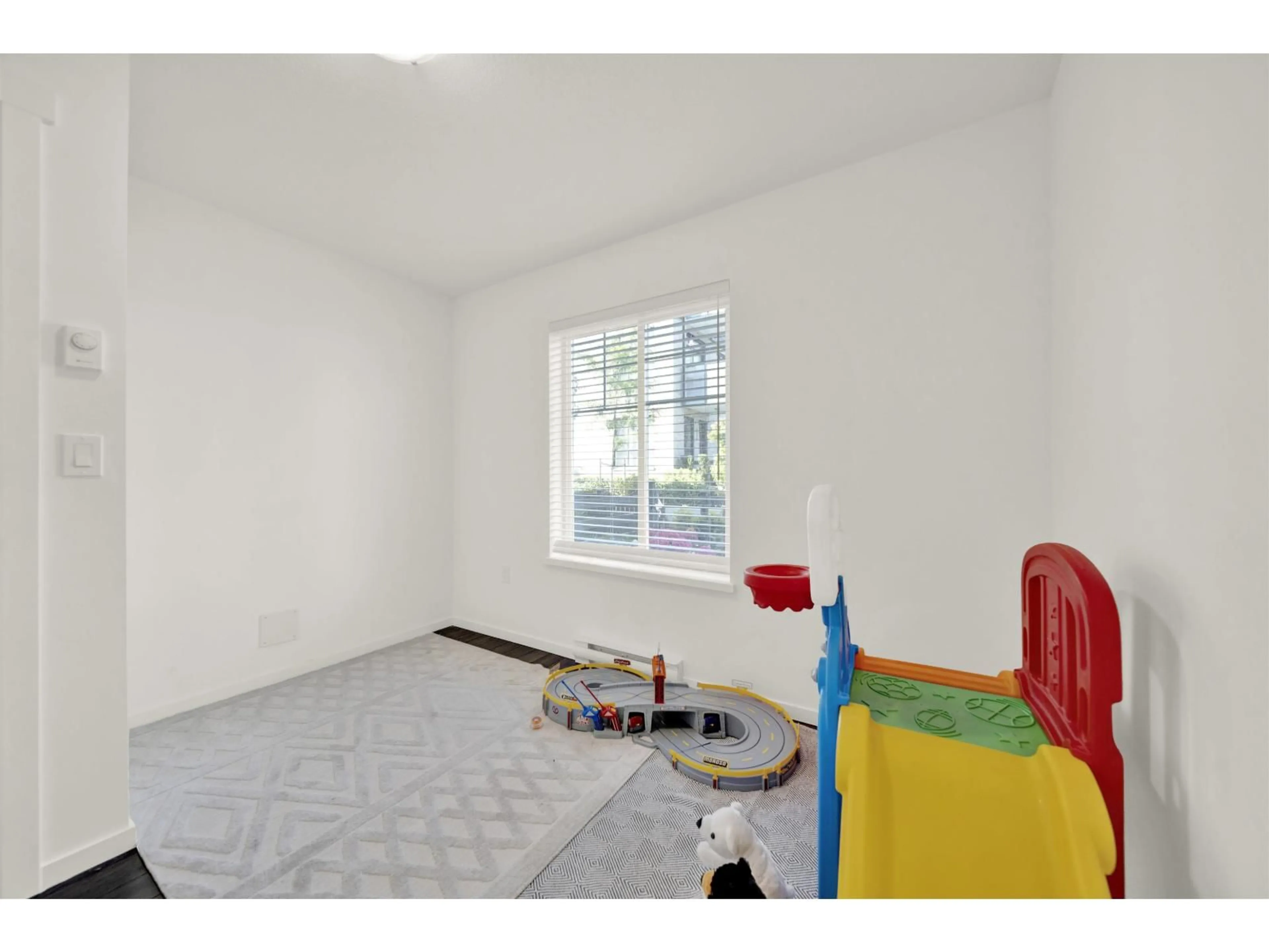 A pic of a room for 146 - 15778 85 AVENUE, Surrey British Columbia V4N6W8