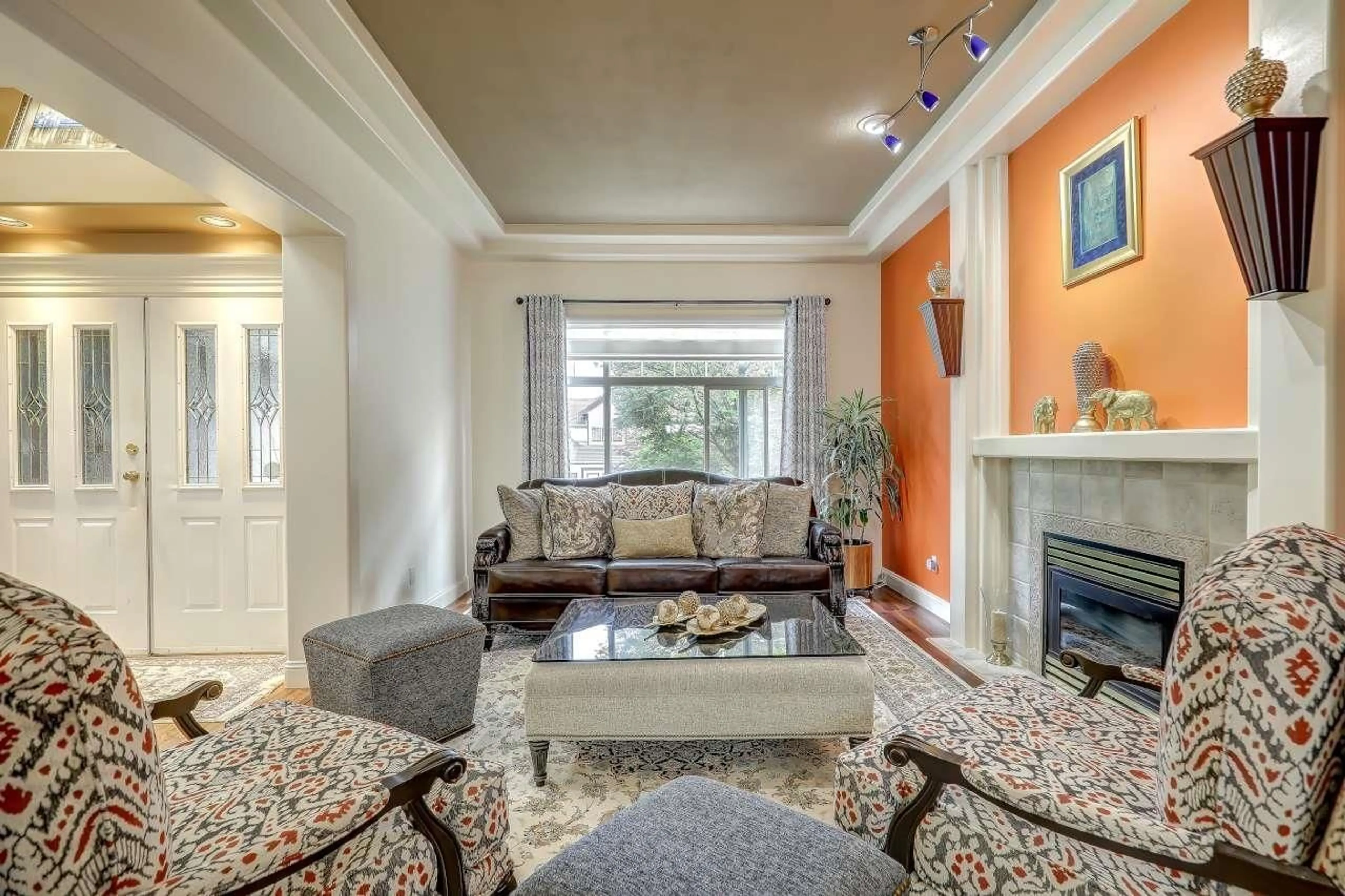 Living room with furniture, unknown for 15341 80 AVENUE, Surrey British Columbia V3S8Y4