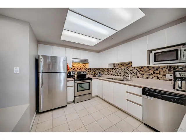 904 - 13383 108 AVENUE, Surrey 5